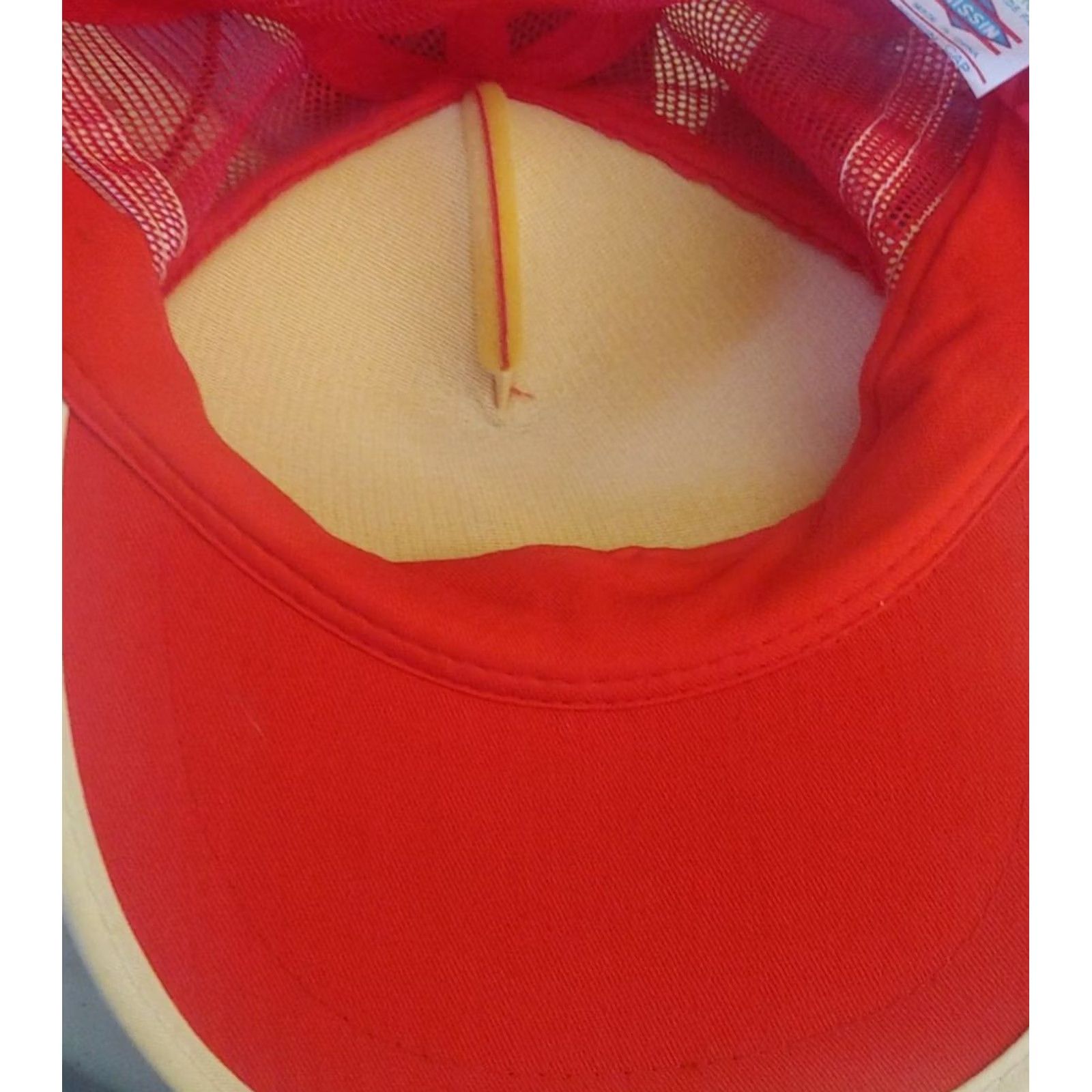 Vintage VINTAGE Southern High School Rams Football 1988 Cap Trucker Nissin Red 3 Stripe Mens Size ONE SIZE - 7 Thumbnail
