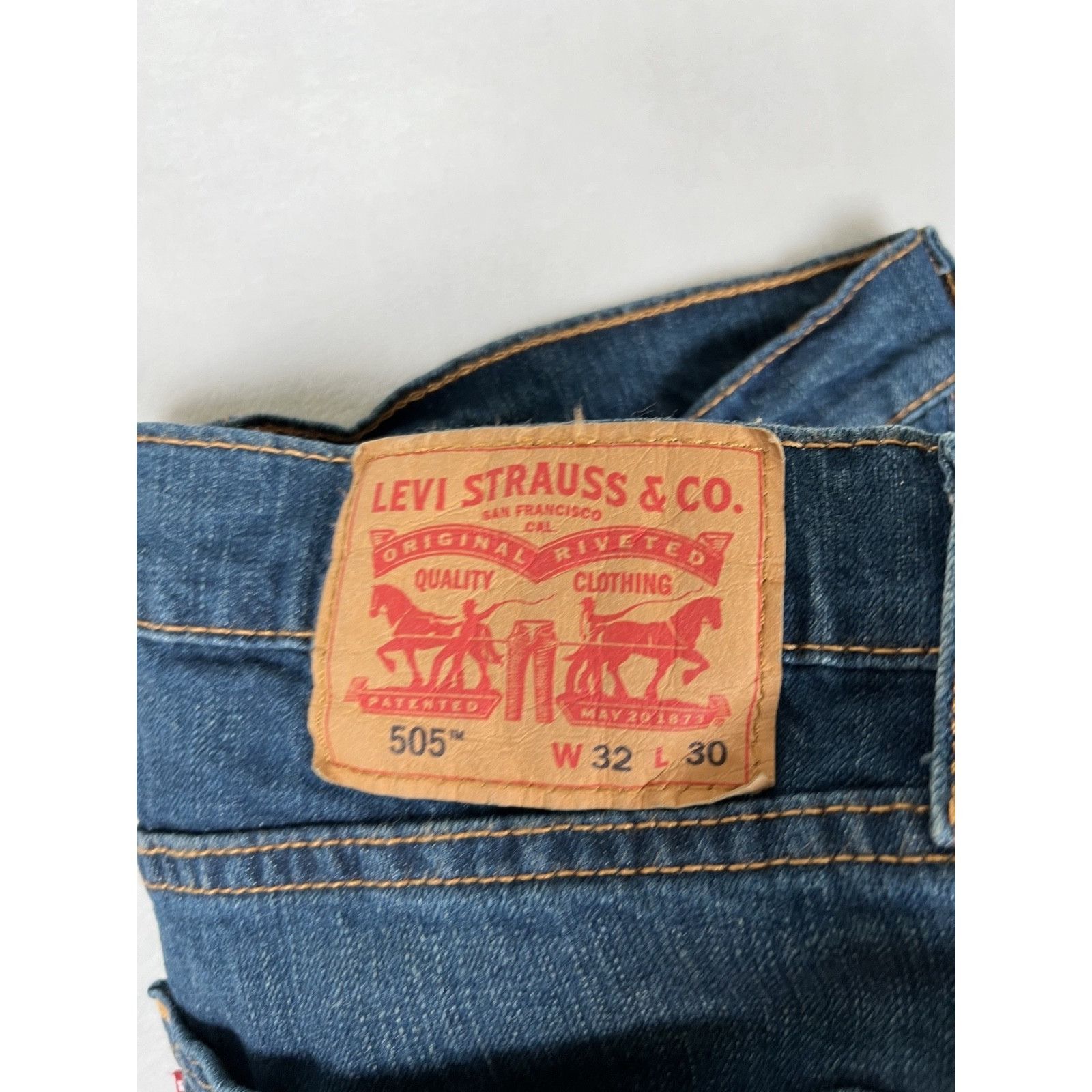 Levi's Vintage Levi’s 505 Denim Jeans Size 30x30 Medium Dark Wash Y Size US 30 / EU 46 - 5 Thumbnail