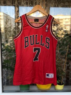 Vintage Champion Brand Chicago Bulls Scottie Pippen Reversible Jersey –  Yesterday's Attic