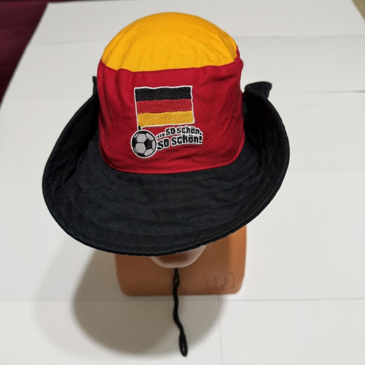 Vintage World Cup Football Soccer Germany Bucket Hat Deutschland Size ONE SIZE - 2 Thumbnail