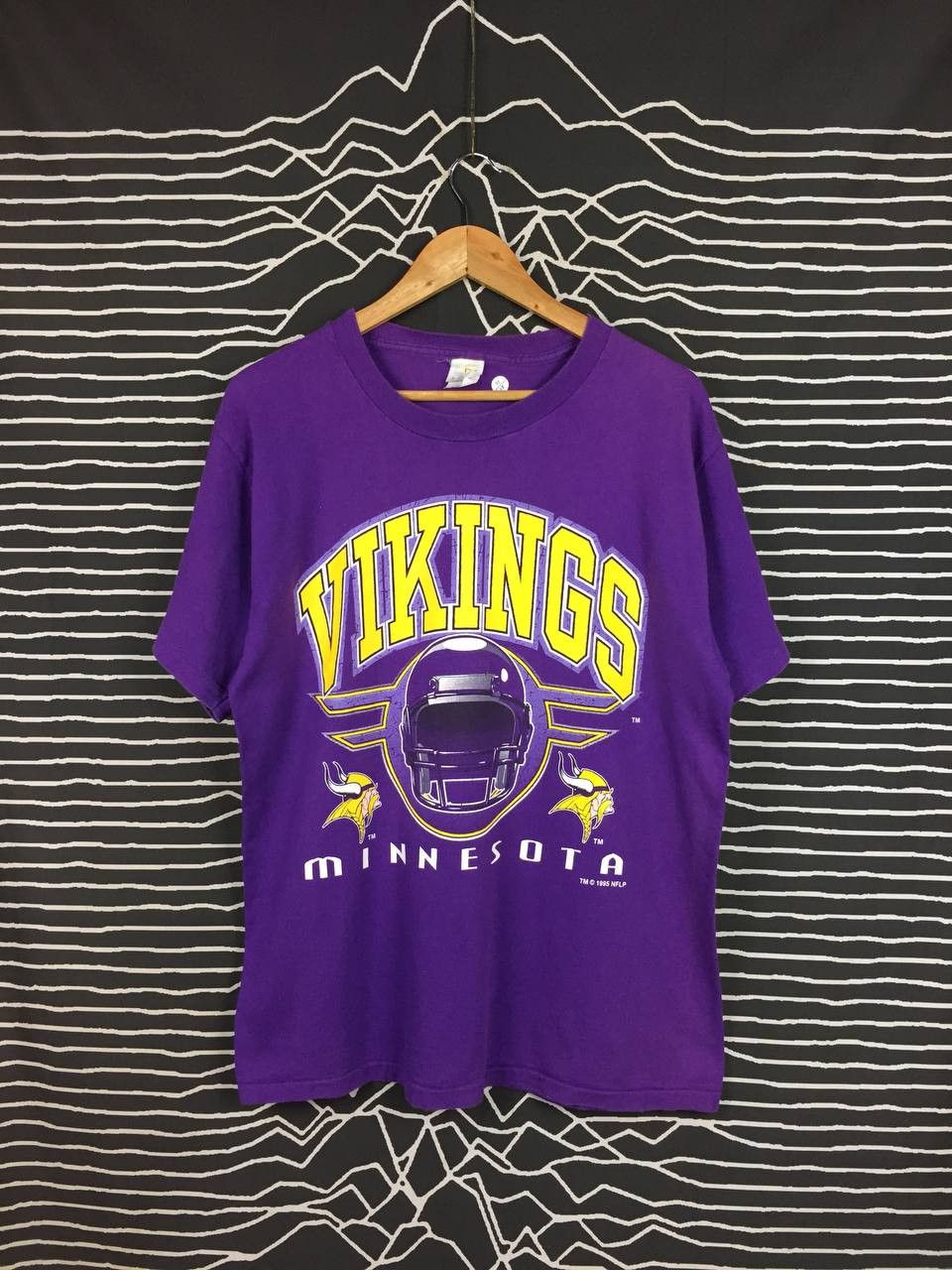 NFL × Sports Specialties × Vintage Vtg 1995 Minnesota Vikings NFL American Sports Tee Size US L / EU 52-54 / 3 - 2 Thumbnail