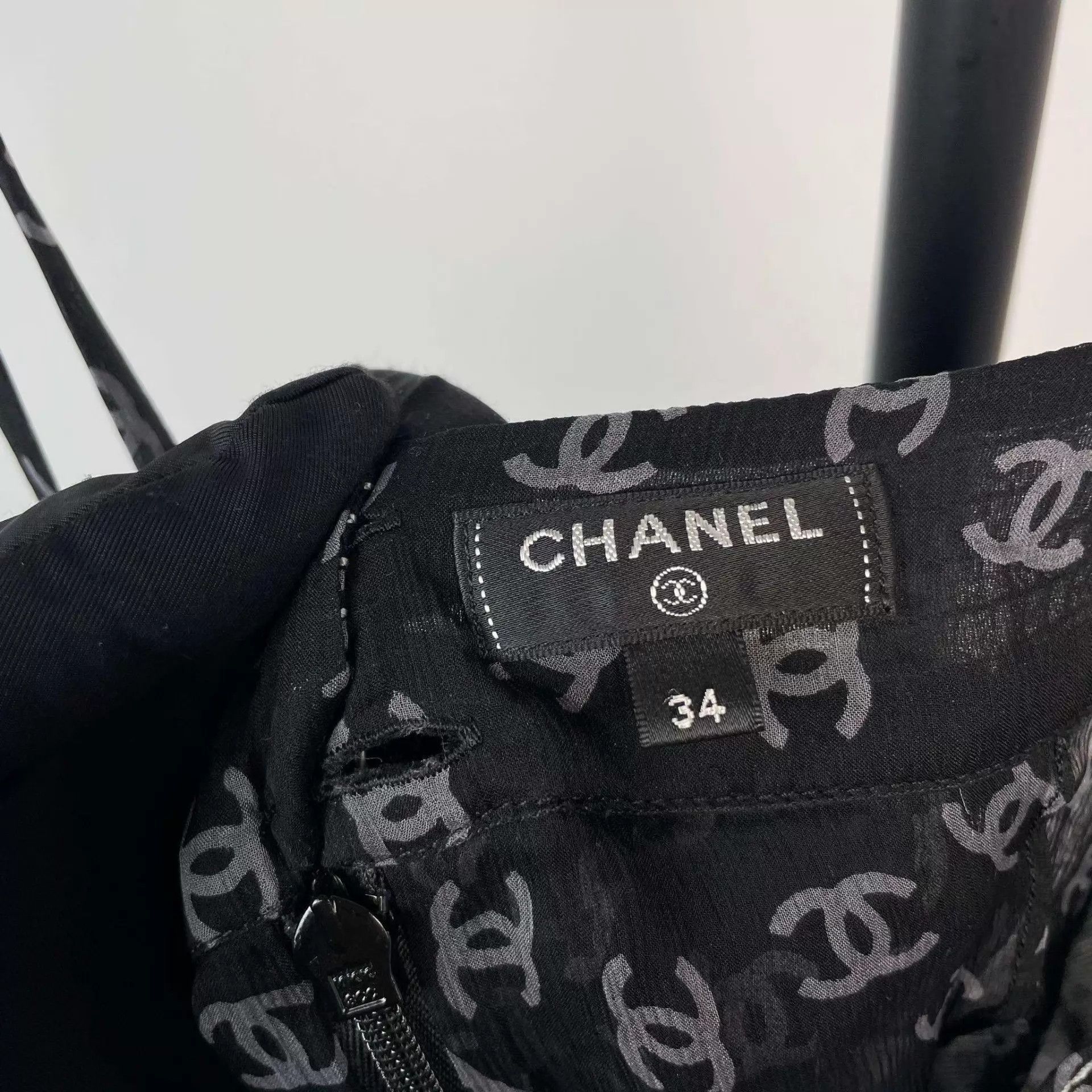 Chanel Chanel all over print silk cami dress black 34 Size XS / US 0-2 / IT 36-38 - 4 Thumbnail