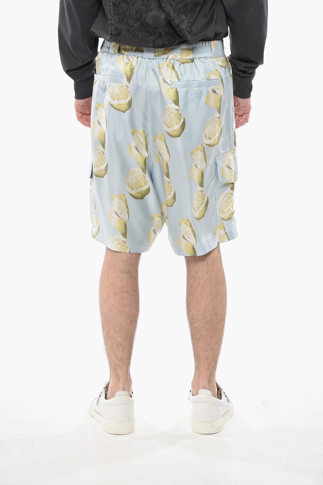 Givenchy og1mm0326 Silk-Satin Cargo Short in Light Blue Size US 36 / EU 52 - 2 Thumbnail