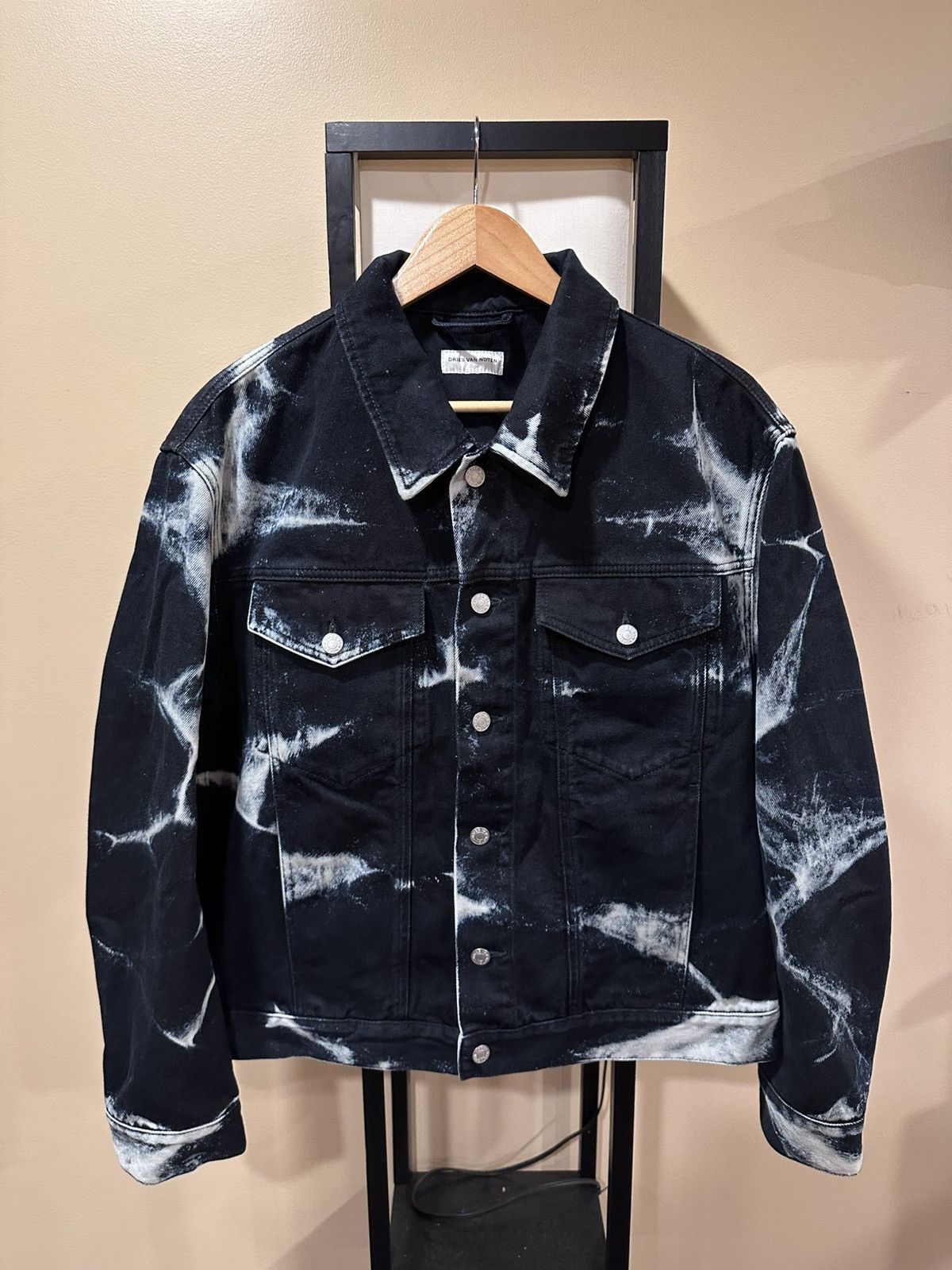 Dries Van Noten Dries Van Noten Acid Wash Tie-Dye Bleach Black Denim Jacket Size US L / EU 52-54 / 3 - 17 Thumbnail