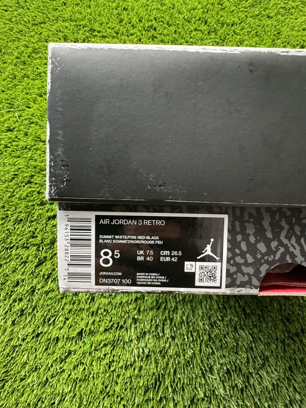 Nike Jordan 3 Cement Reimagined Size US 8.5 / EU 41-42 - 7 Thumbnail