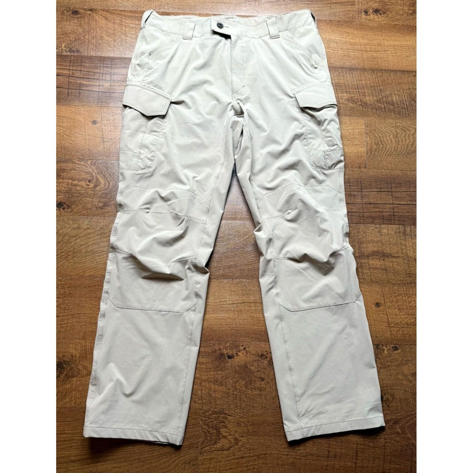 Vintage 5.11 Tactical Mens Cargo Pants - 38x34 Beige Traverse 2.0 Workwear - Utility Size US 38 / EU 54 - 2 Thumbnail