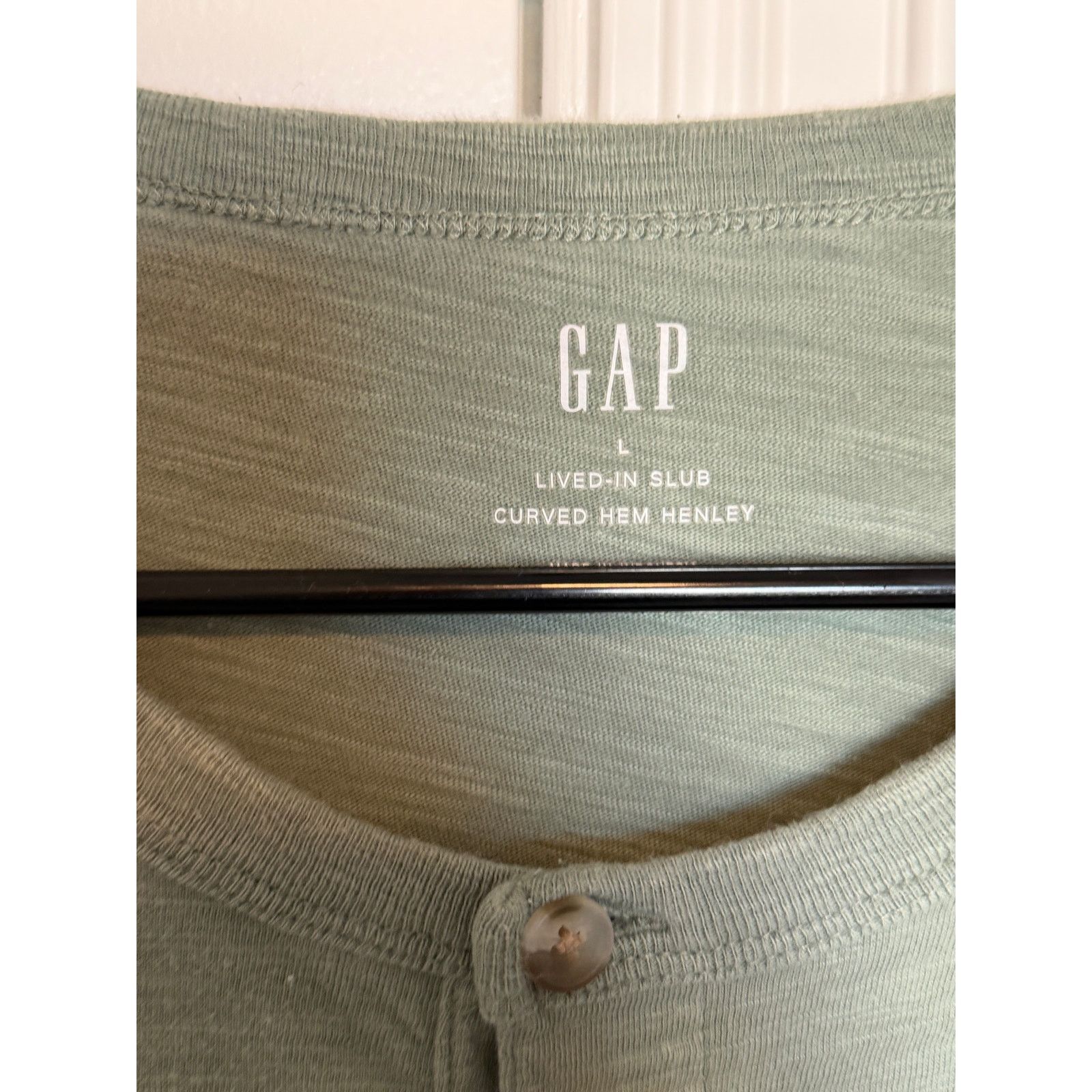 Gap Gap Green Lived-In Relaxed Curved Hem Henley T-Shirt Size US L / EU 52-54 / 3 - 5 Thumbnail