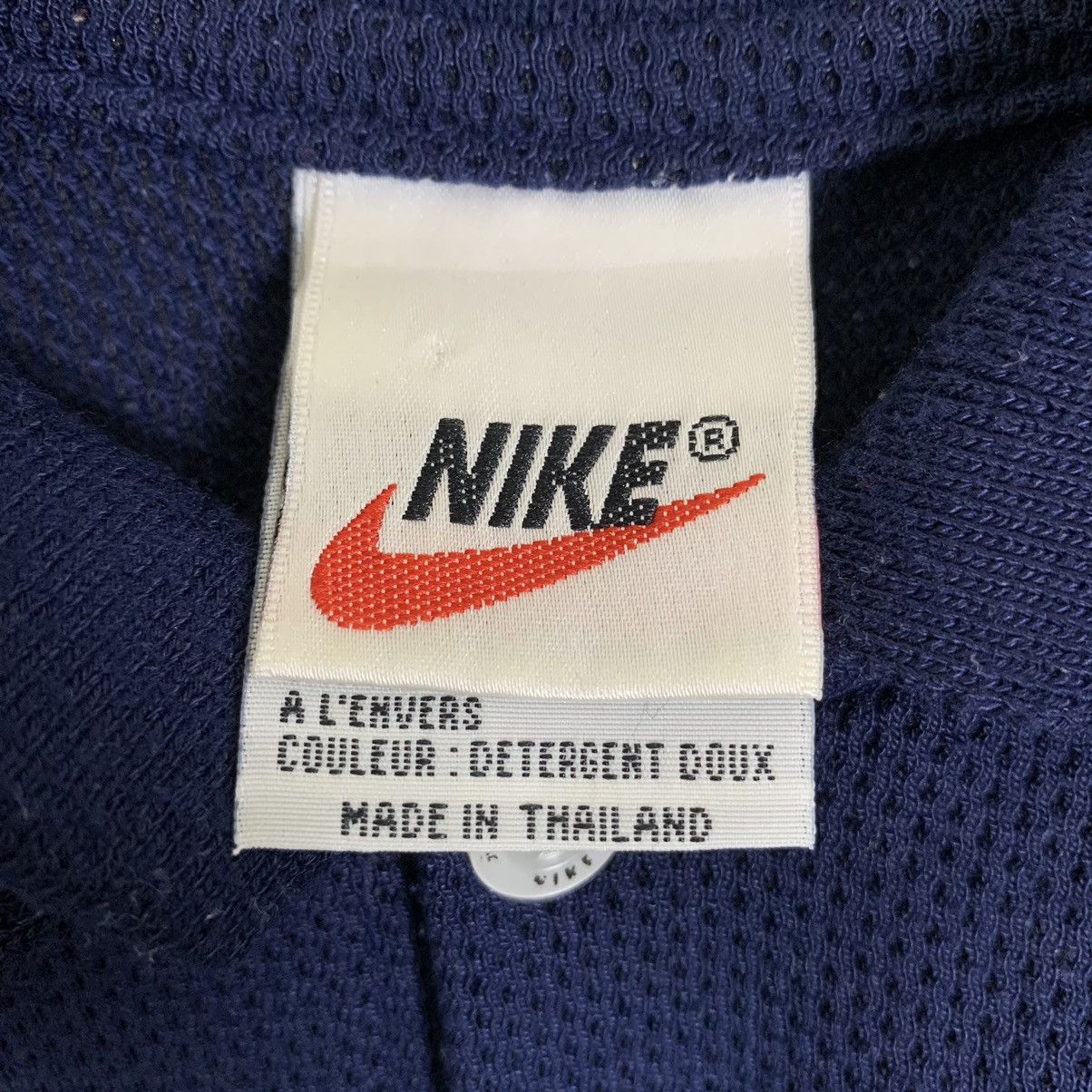 Nike × Vintage Vintage 90s Sportwear Nike Swoosh Embroidery Collar Shirt Size US M / EU 48-50 / 2 - 8 Thumbnail