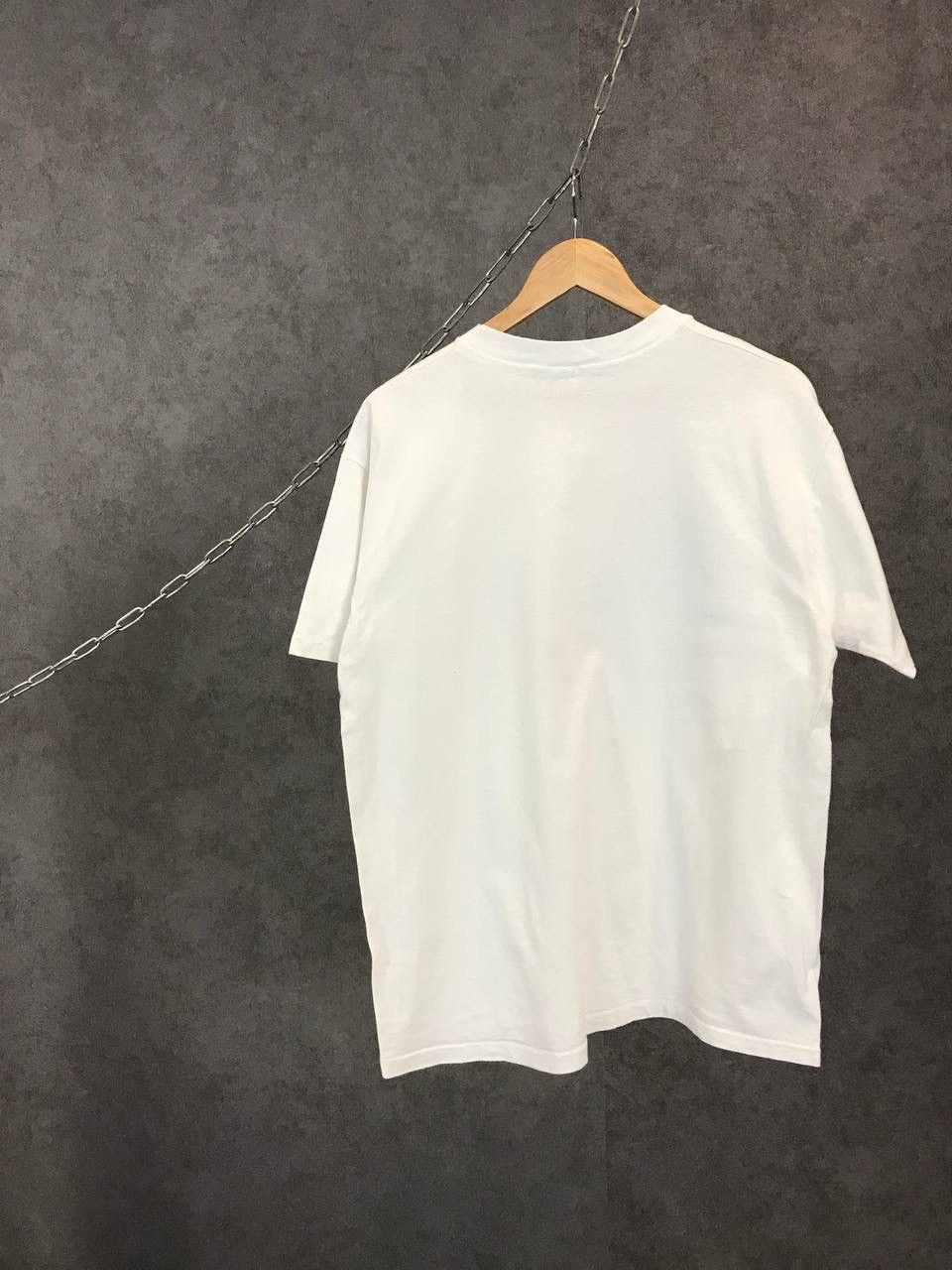 Vintage Animal vintage Hanes made in USA tee Size US L / EU 52-54 / 3 - 6 Thumbnail