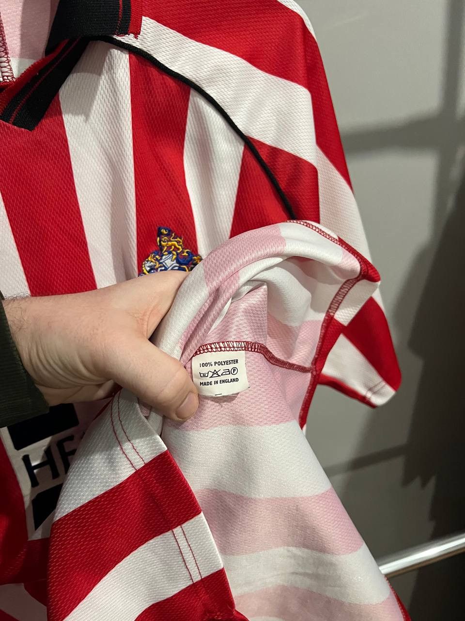 Vintage 1996/98 ALTRINCHAM FC HOME SOCCER JERSEY FOOTBALL SHIRT XL Size US XL / EU 56 / 4 - 12 Thumbnail