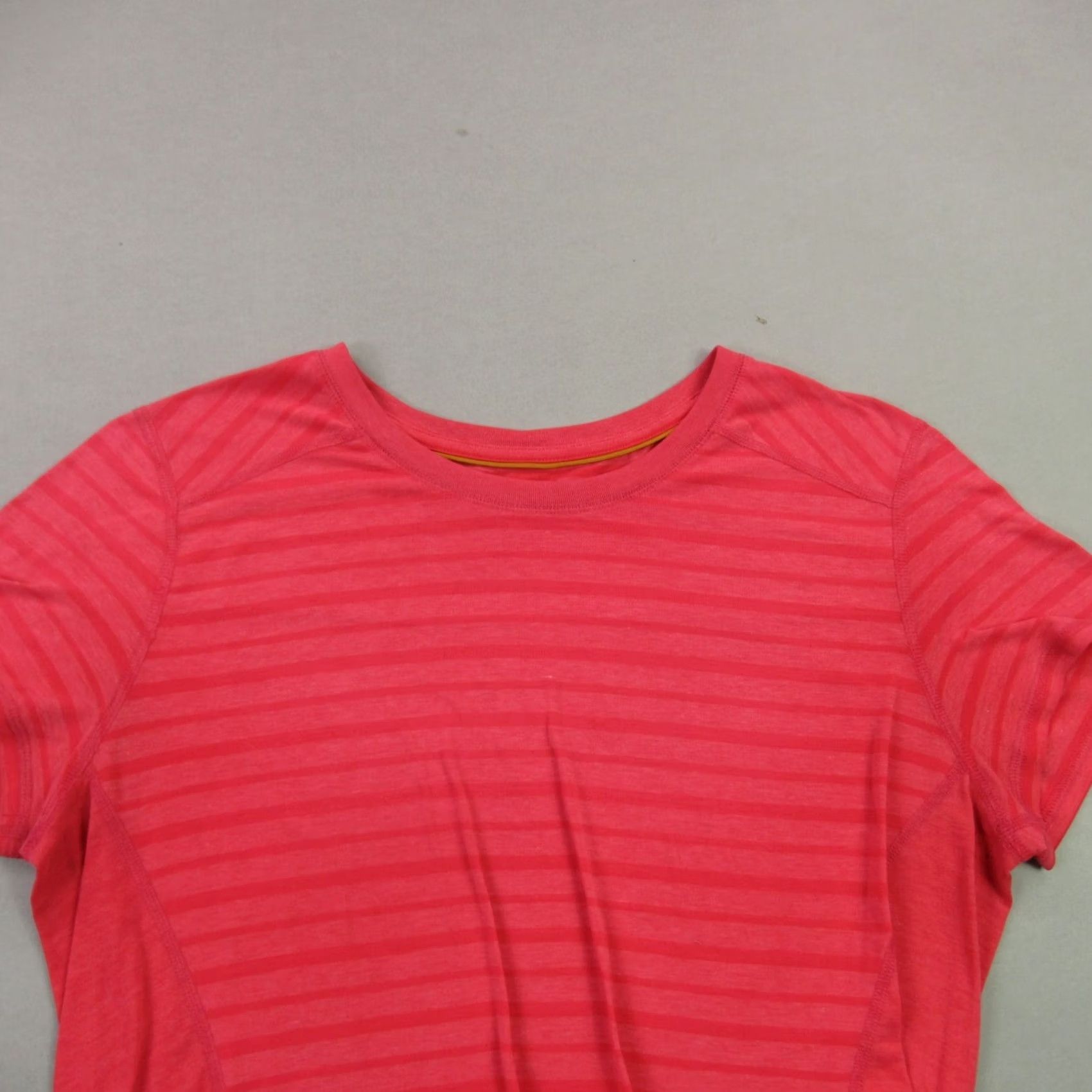 Carhartt Carhartt Shirt Womens Large Short Sleeve Crew Neck Lightweight Pink Striped Logo Casual Size L / US 10 / IT 46 - 3 Thumbnail