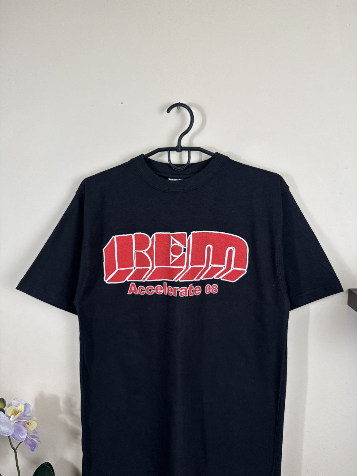 Vintage Vintage REM Band 2008 Accelerate T shirt Black Sz S Size US S / EU 44-46 / 1 - 11 Thumbnail