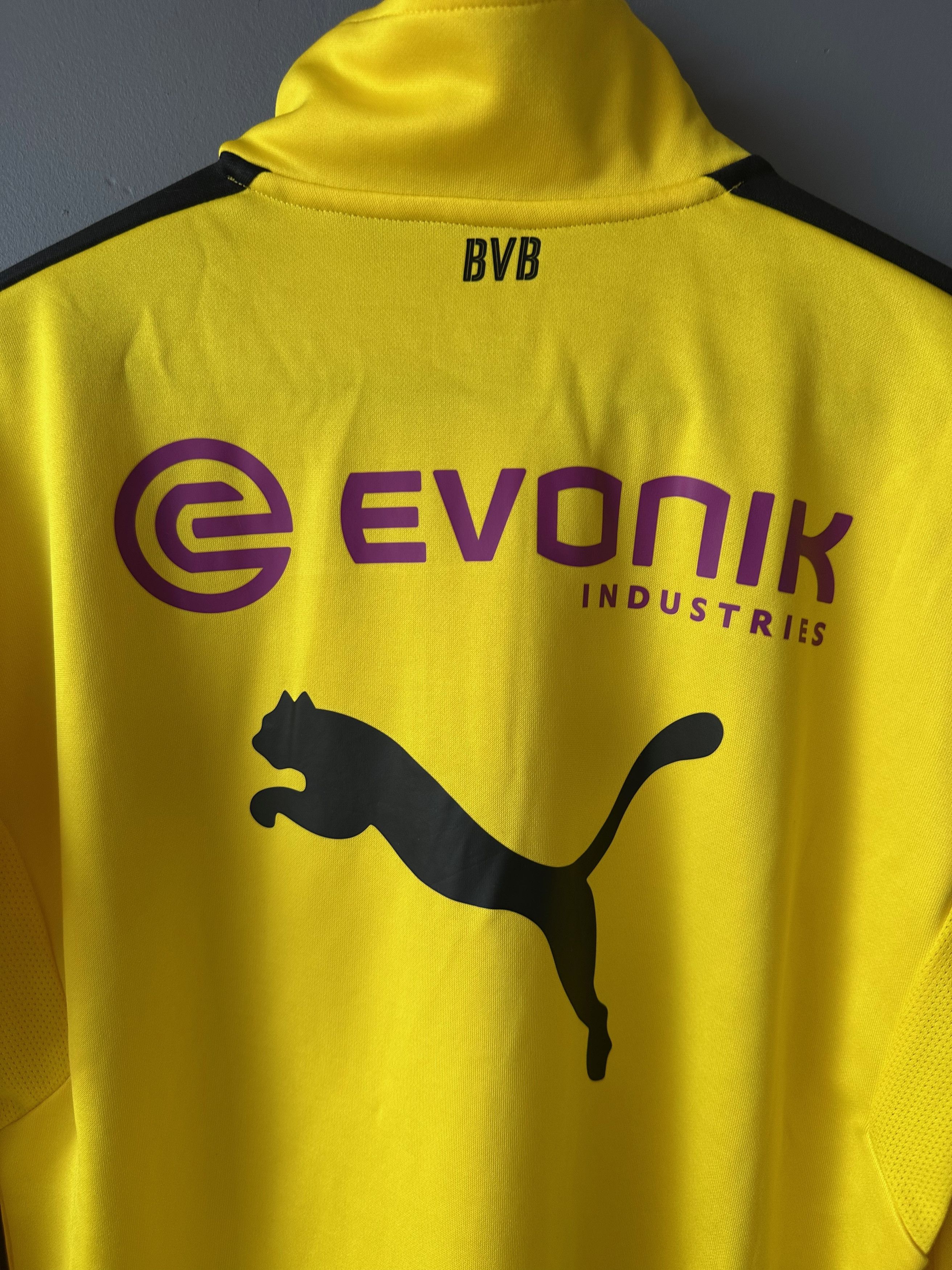 Puma 2016 Puma BORUSSIA DORTMUND BVB TRAINING FOOTBALL SOCCER Size US S / EU 44-46 / 1 - 9 Thumbnail
