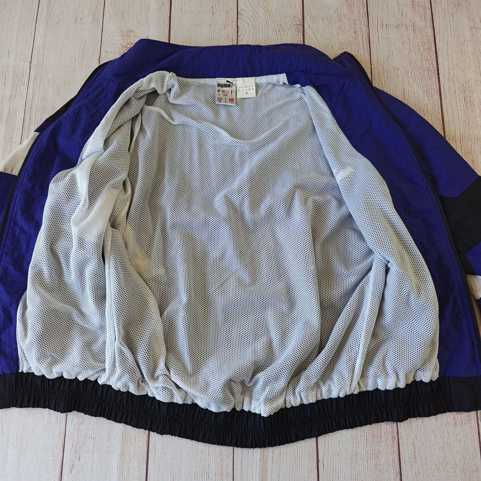 Vintage Vintage Puma 90s oversized track jacket/windbreaker sz XXS Size XXS / US 00 / IT 34 - 8 Thumbnail