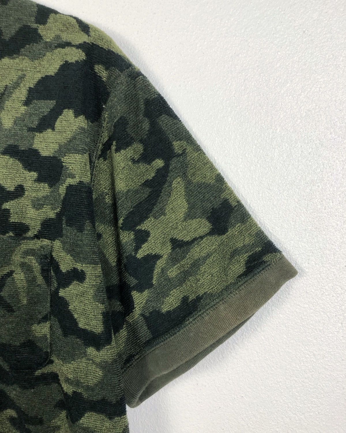 Japanese Brand × URBAN RESEARCH DOORS Rare Urban Research Doors Camo Fleece Tee Size US M / EU 48-50 / 2 - 6 Thumbnail