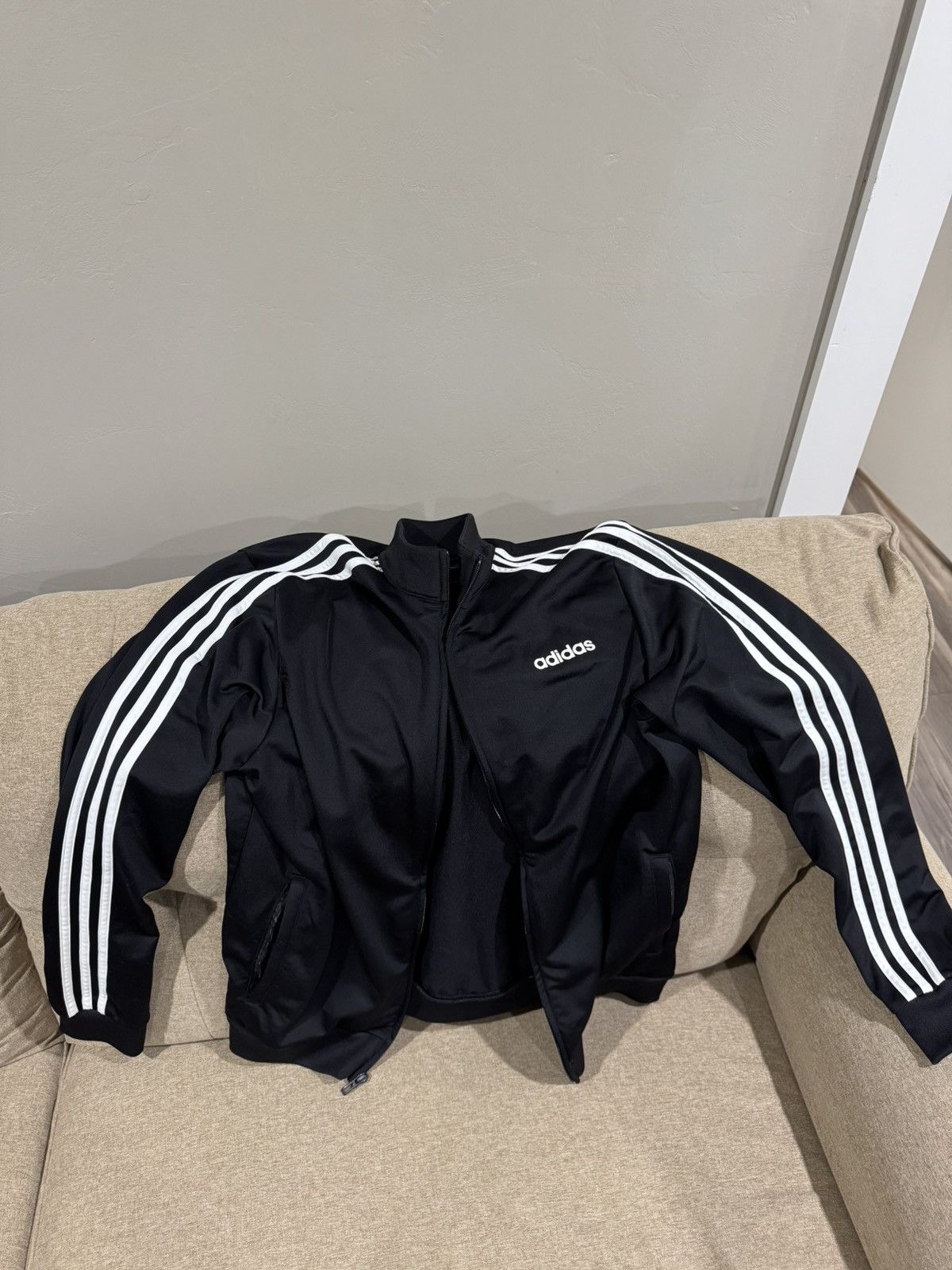 Adidas Adidas men’s track jacket sz M black/white stripes Size US M / EU 48-50 / 2 - 1 Thumbnail