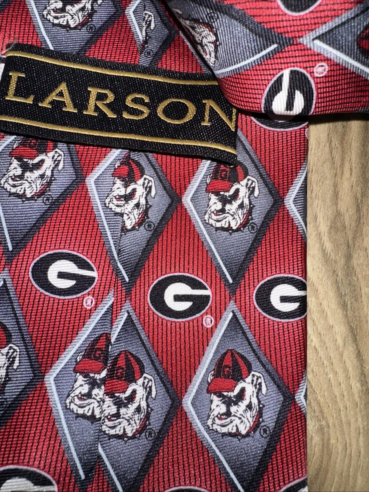 Asger Juel Larsen Georgia Bulldogs Red Black 100% Silk Collegiate Necktie NCAA Size ONE SIZE - 3 Thumbnail