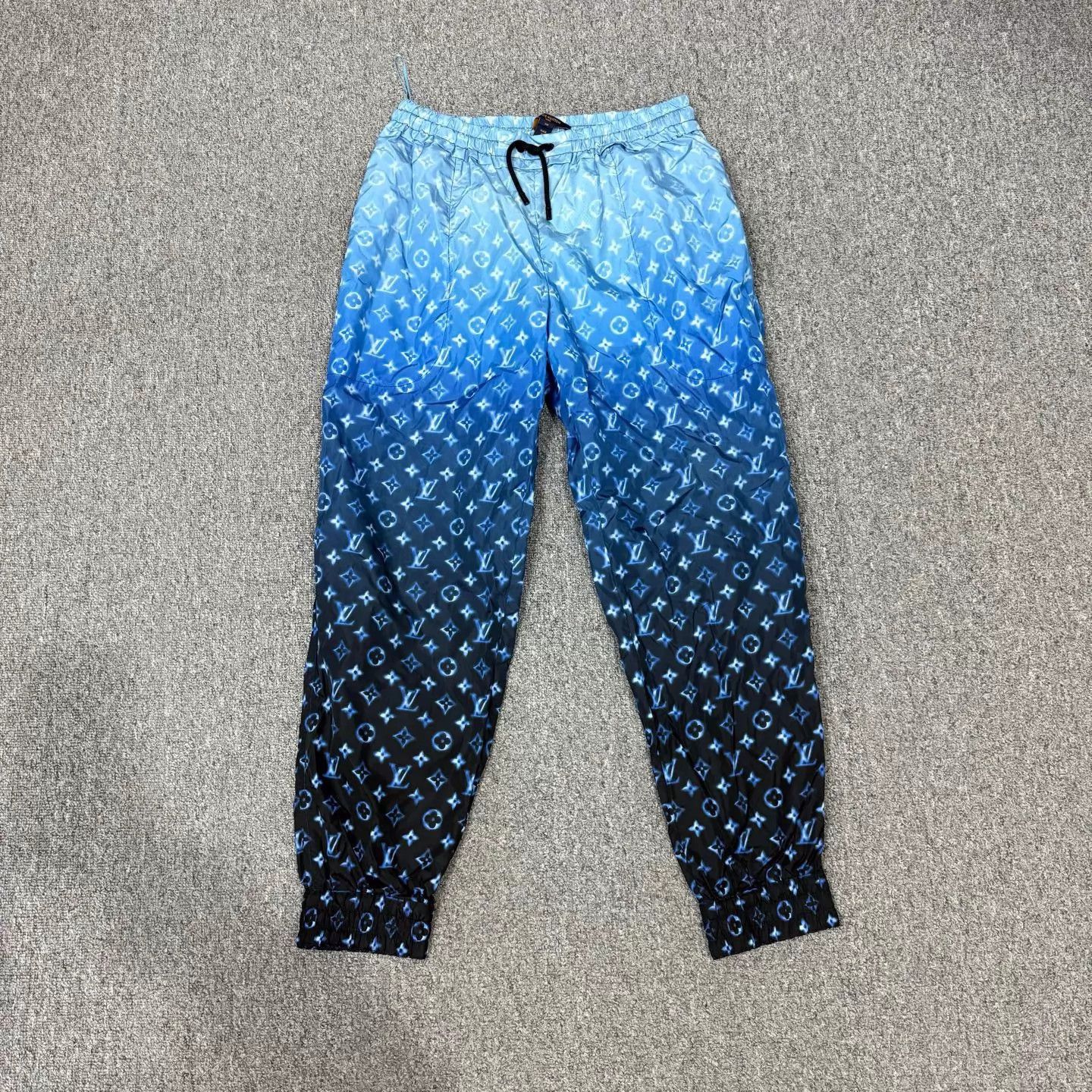 Louis Vuitton LV Monogram Allover Print Gradient Pants 38 99 New Size 27" / US 4 / IT 40 - 1 Thumbnail