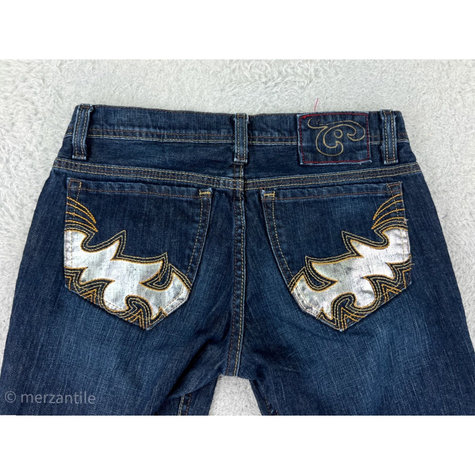 Vintage Southern Thread Jeans Women 27 Blue Denim Bootcut 5-Pocket Embroidered Rhinestone Dark Wash Stretch Jeans Womens Size 27" / US 4 / IT 40 - 2 Thumbnail