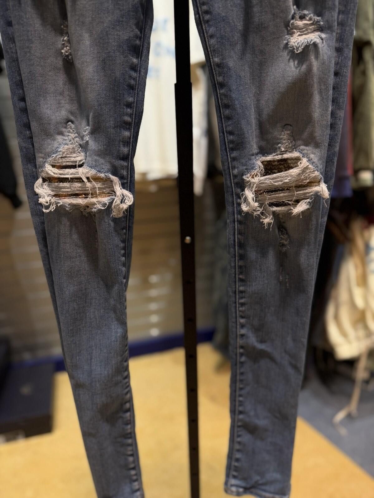 Amiri Size 30 - Amiri Blue MX1 Patch Jeans 100% Authentic Size US 30 / EU 46 - 8 Thumbnail