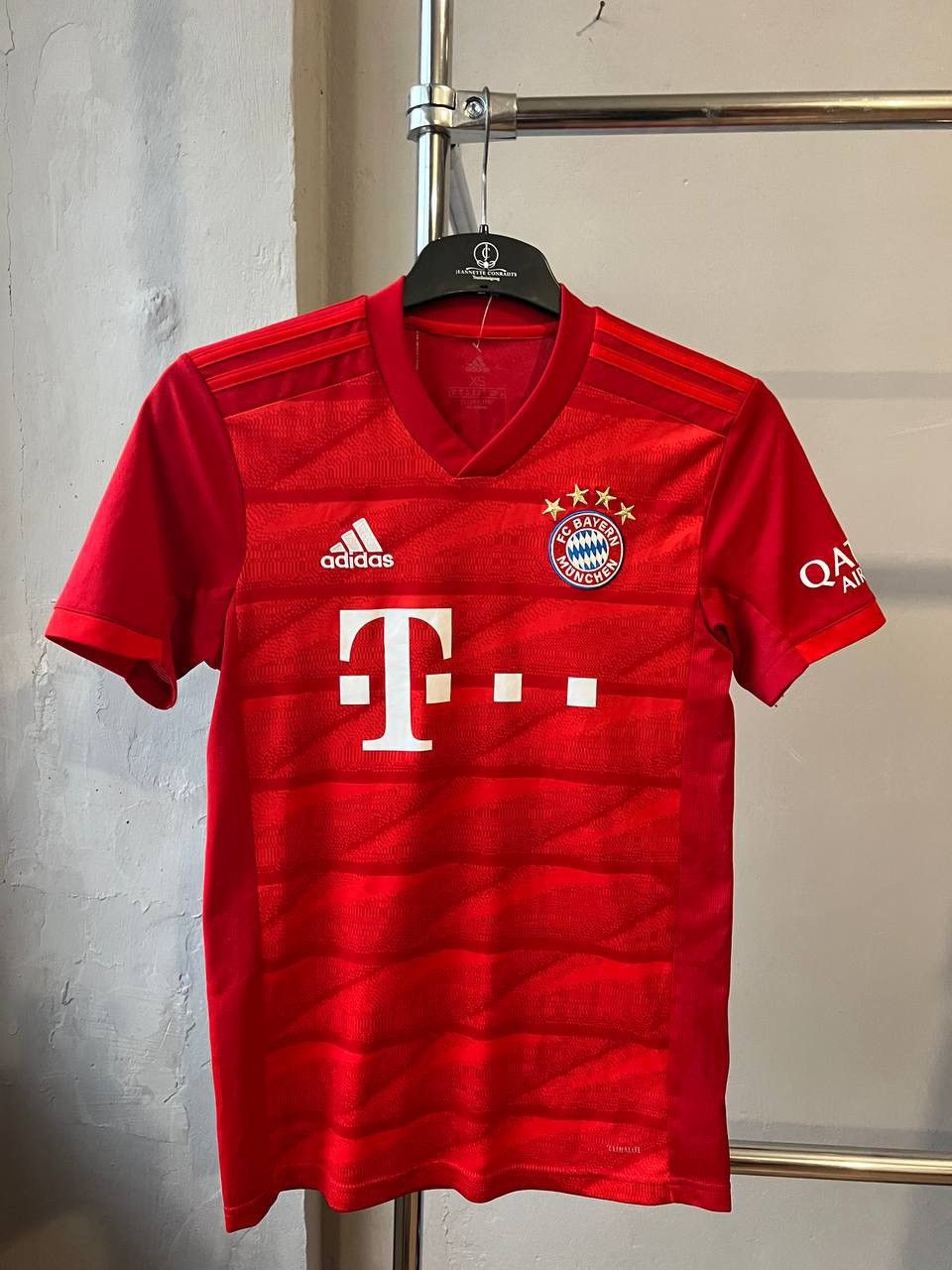Adidas 2019/20 BAYERN MUNICH HOME SOCCER JERSEY FOOTBALL SHIRT XS Size US XS / EU 42 / 0 - 4 Thumbnail