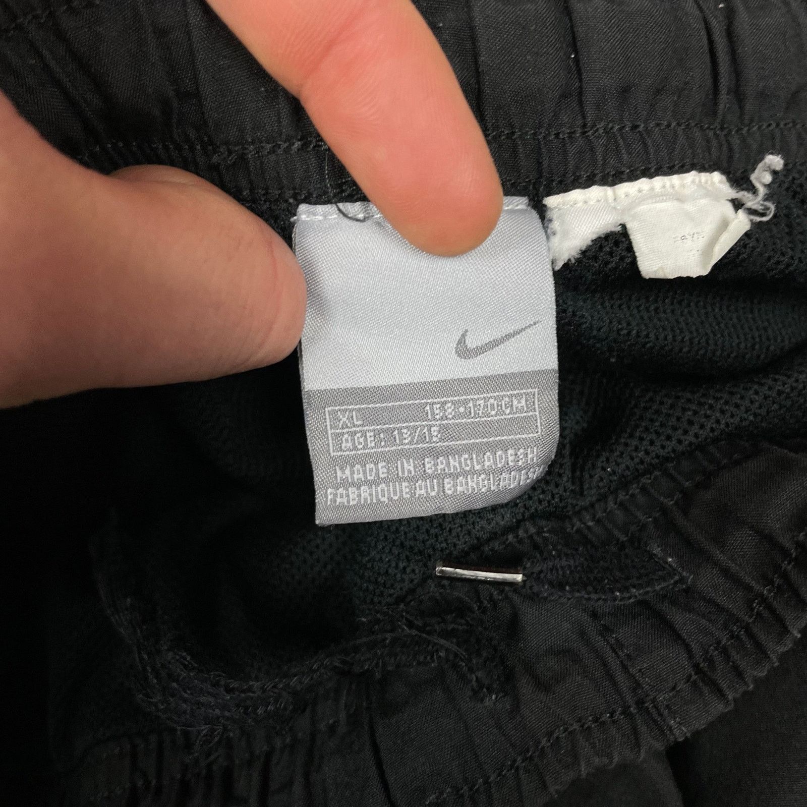 Nike × Vintage Nike Black Swoosh Drawstring Mesh Lined Track Pants Size US 30 / EU 46 - 10 Thumbnail