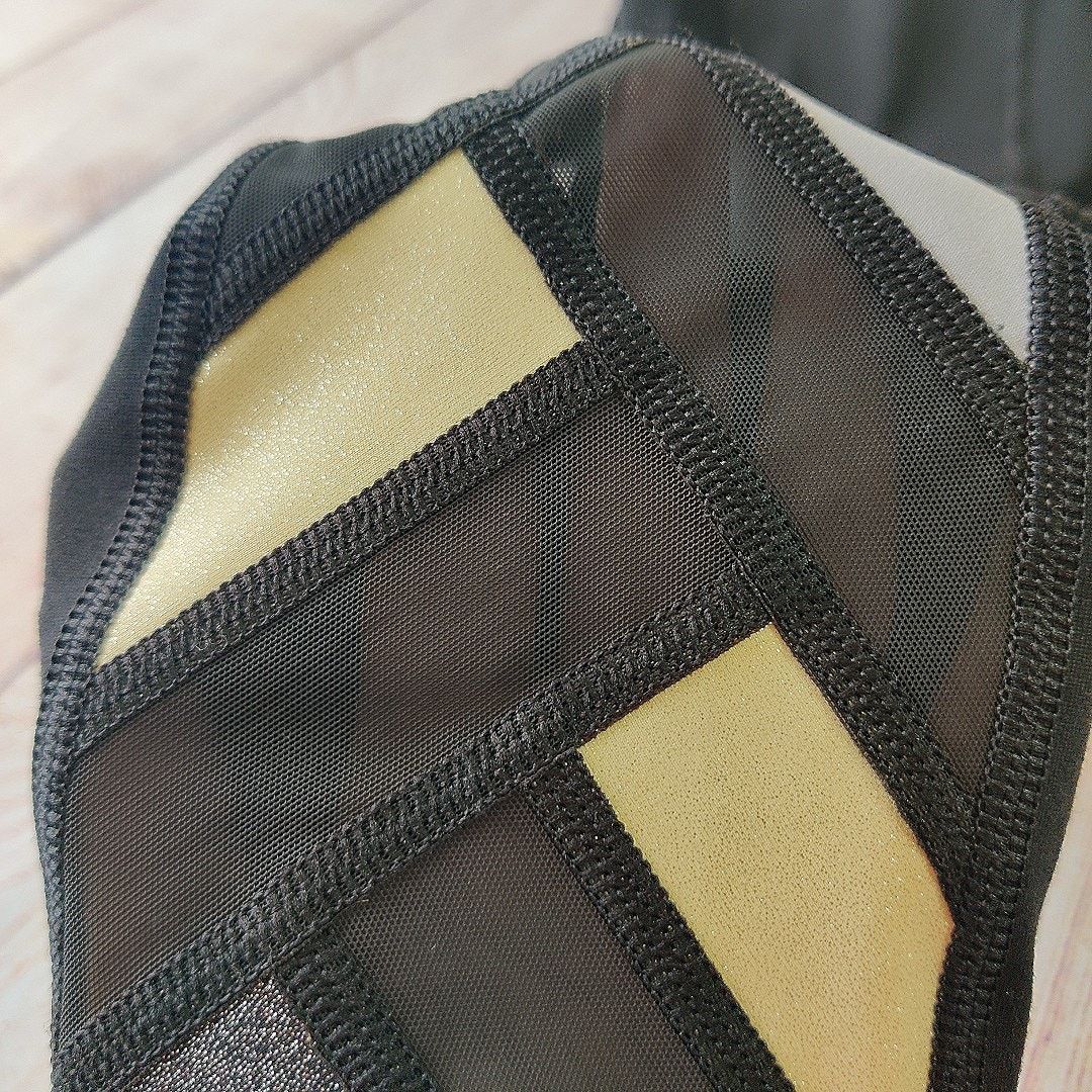 Victoria's Secret Victoria Sport Knockout Metallic Mesh Panel Tights sz M Size 30" / US 8 / IT 44 - 7 Thumbnail