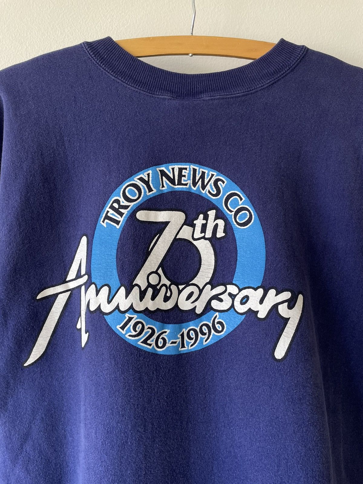 Champion Vintage 90s Champion Reverse Weave News Crew Size US XXL / EU 58 / 5 - 10 Thumbnail