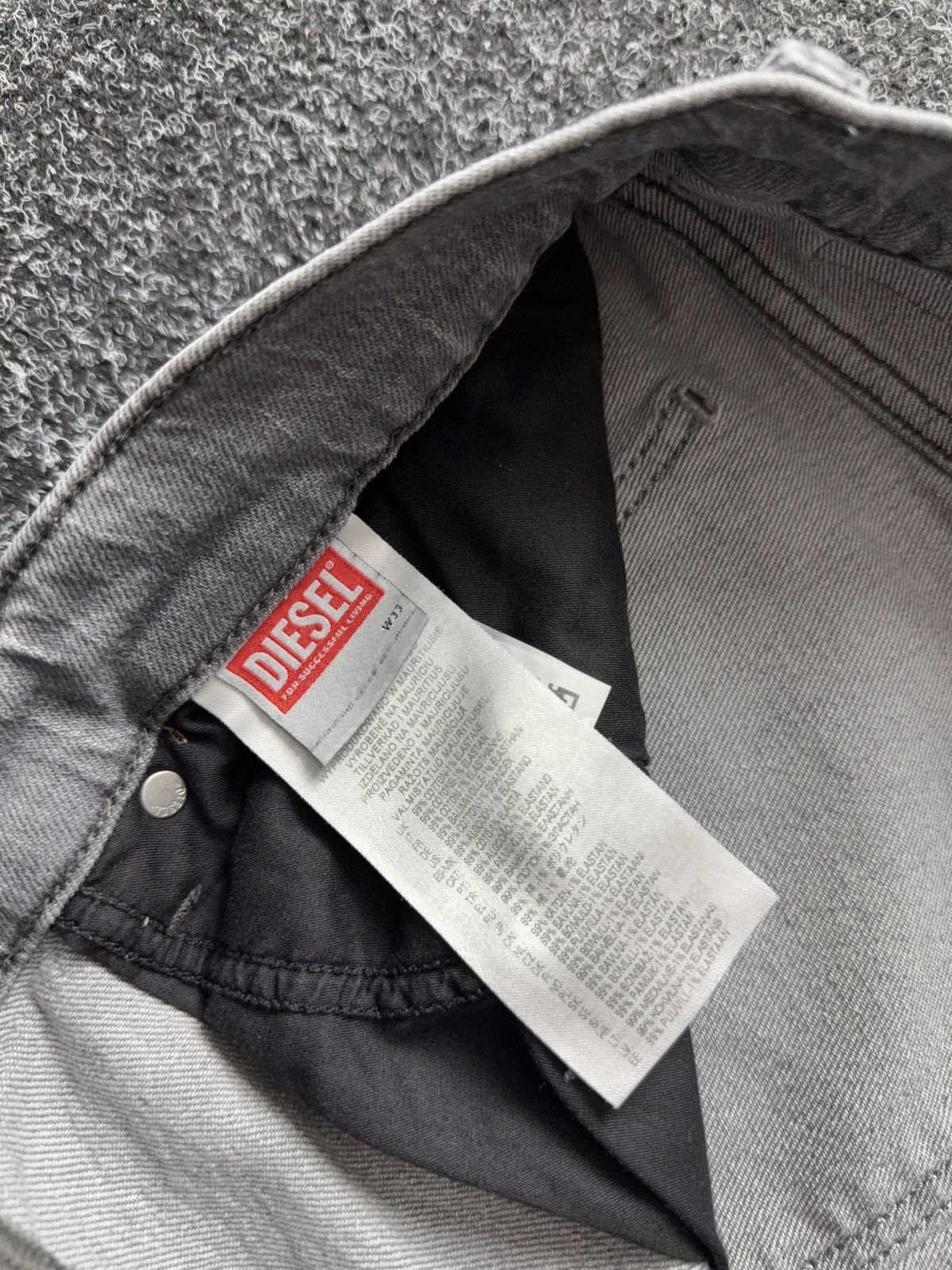 Diesel 00s Luxury Y2K Diesel Washed Grey Denim Jeans tapered Fit Size US 33 - 10 Thumbnail