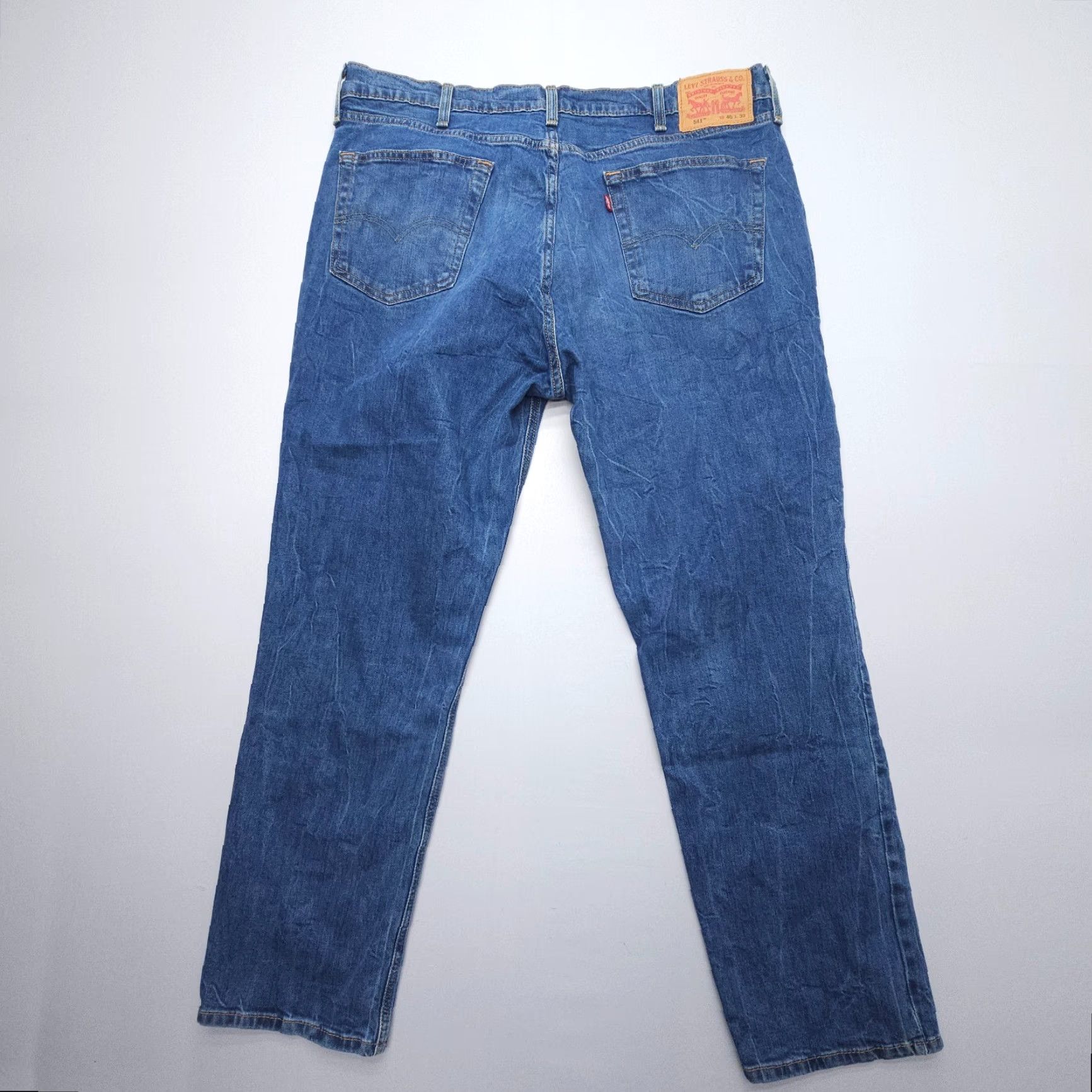 Levi's VINTAGE Levi's 541 Athletic Taper Jeans Mens 40 x 32 Blue Stretch Whiskered Denim Size US 40 / EU 56 - 2 Thumbnail