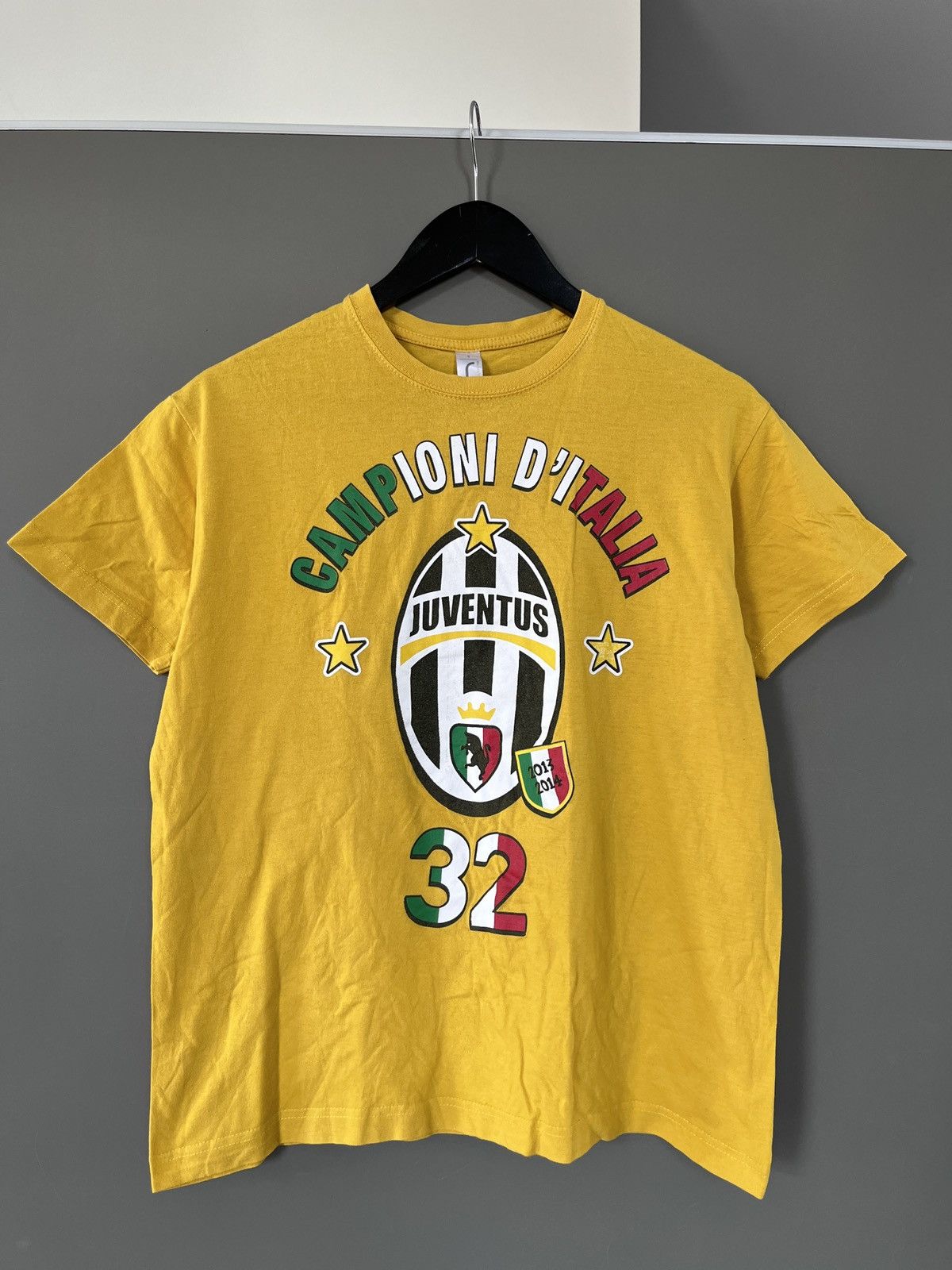Other Juventus 2013-2014 Camptioni D’Italia Tshirt Size US S / EU 44-46 / 1 - 1 Thumbnail