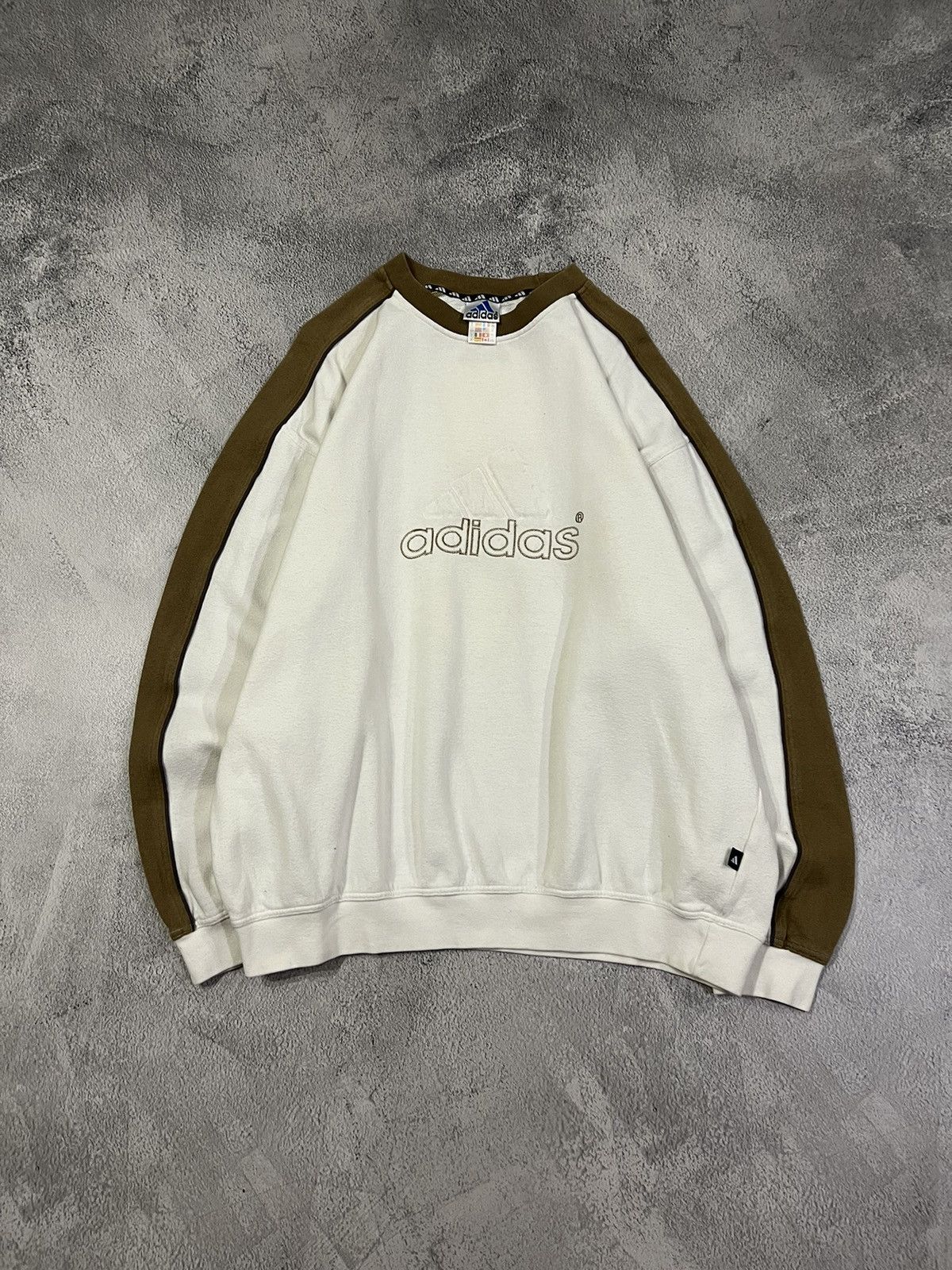 Adidas × Vintage Vintage Y2k Adidas🤍 3D Spellout Big Logo Sweatshirt 90’s Size US XL / EU 56 / 4 - 3 Thumbnail