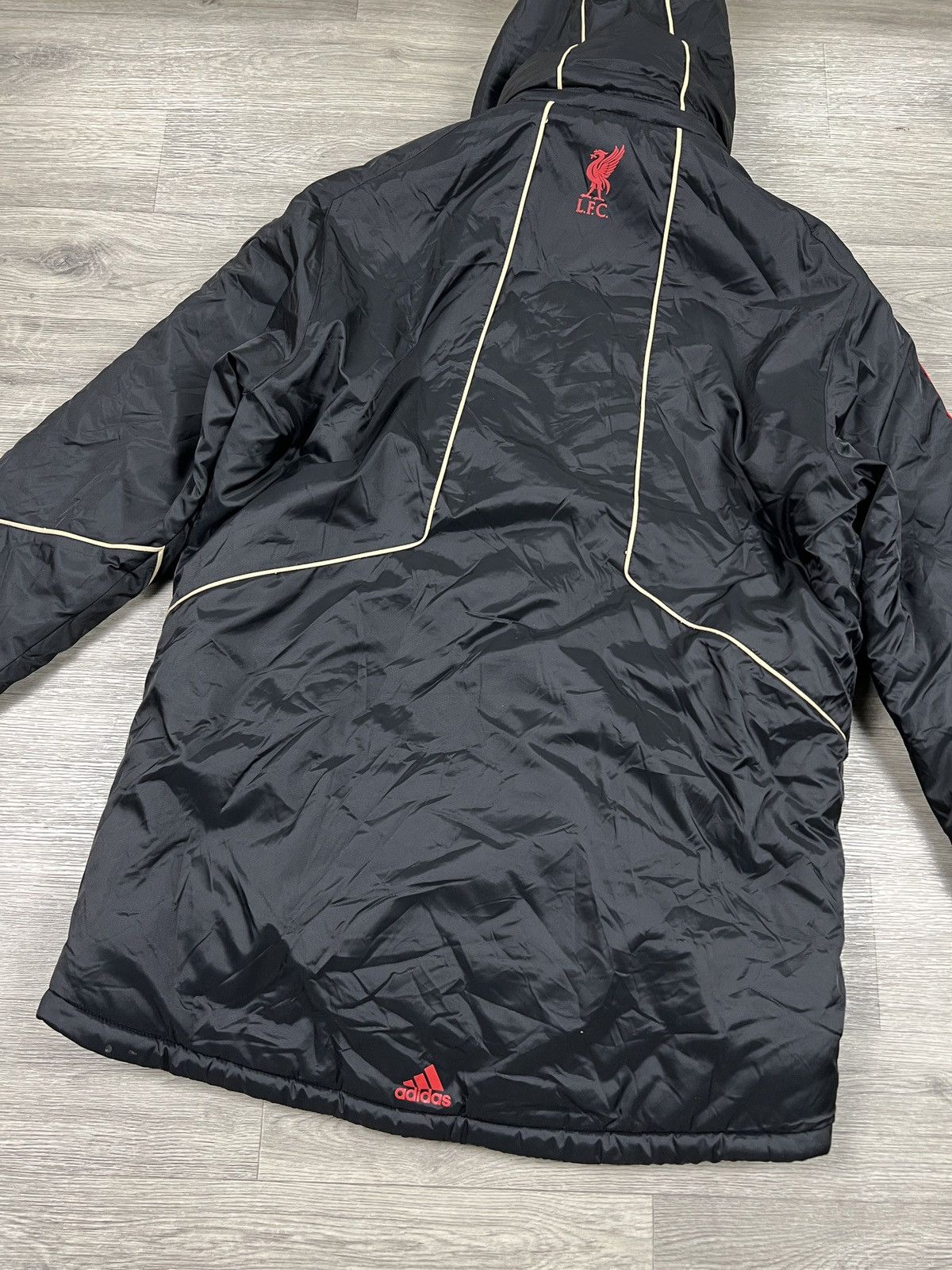 Adidas Adidas Liverpool Champions League Coaches Jacket - Black - L Size US L / EU 52-54 / 3 - 15 Thumbnail