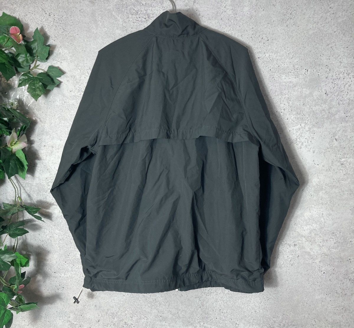 Nike × Vintage Vintage Nike Nylon 00’s Tracktop Size US M / EU 48-50 / 2 - 4 Thumbnail