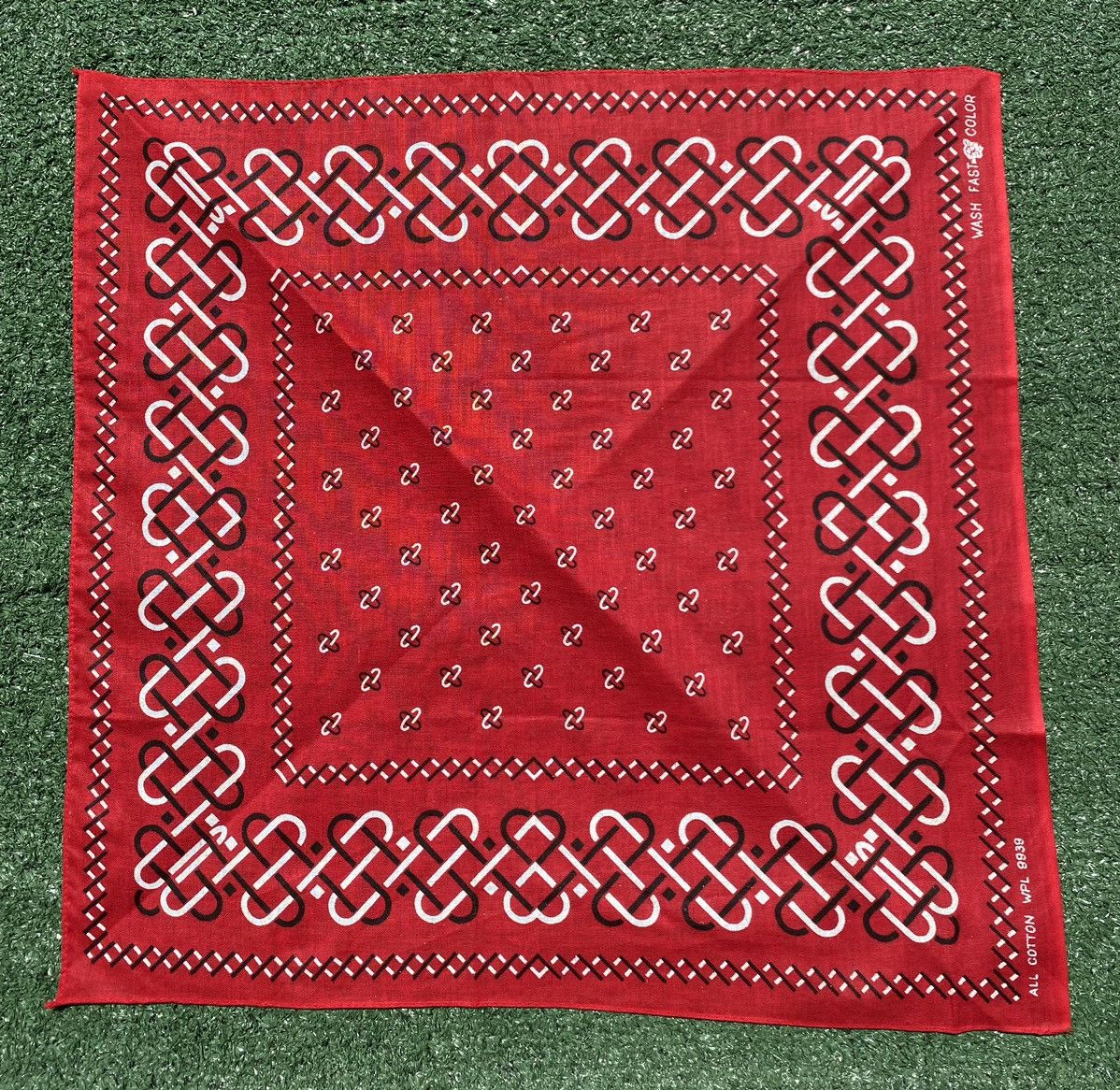 Other VTG 70s Fast Color Tiger Head Label Red Knot Bandana Size ONE SIZE - 1 Thumbnail