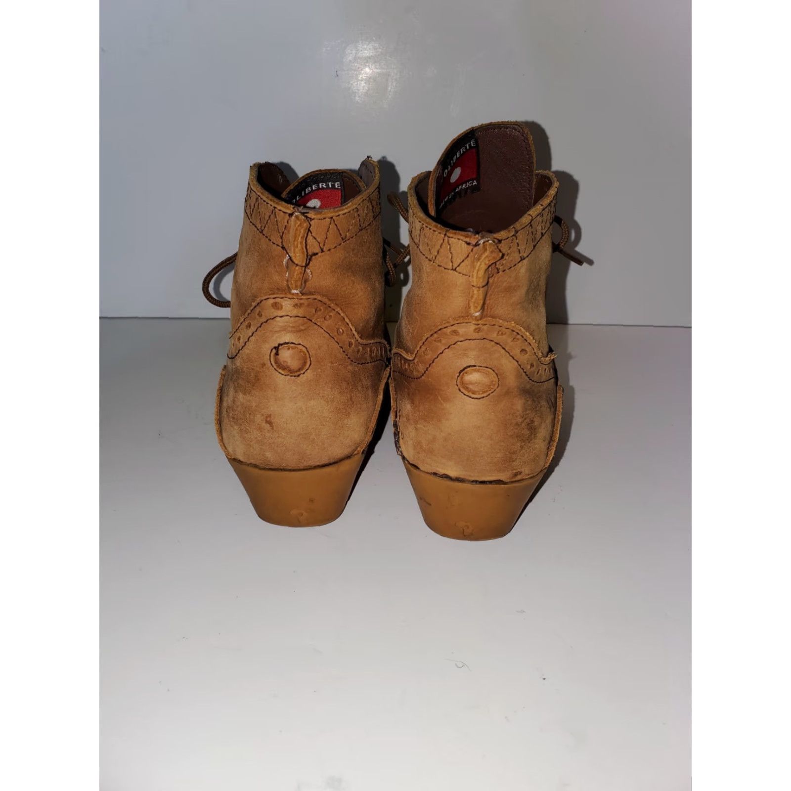 Vintage VINTAGE OLIBERTE Signature Wingtip Wedge Ankle Boots Womens Size 40 Cognac Brown Size US 10 / IT 40 - 6 Thumbnail