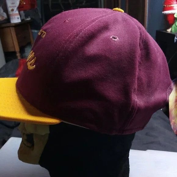 NCAA × Vintage Vintage AJD Minnesota Gophers Script Snap Back Hat Size ONE SIZE - 3 Thumbnail