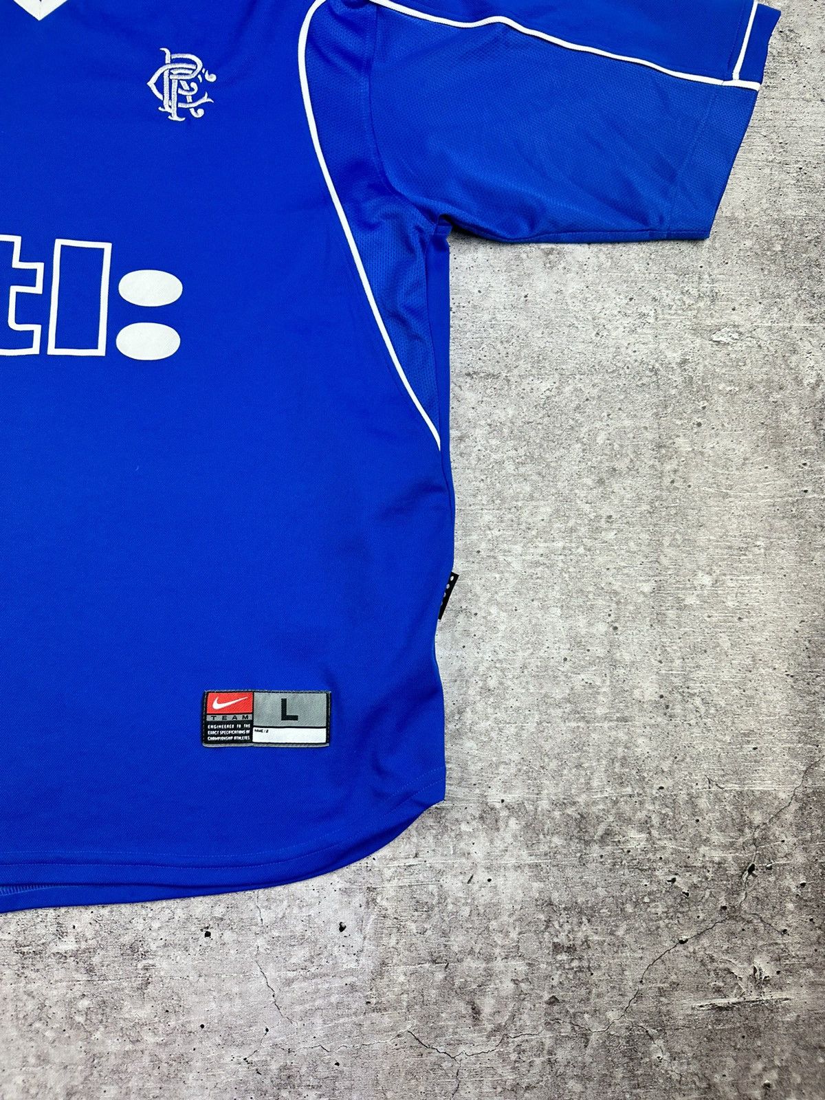 Nike 1999/00 Nike Rangers FC Vintage Soccer Jersey Size US L / EU 52-54 / 3 - 4 Thumbnail