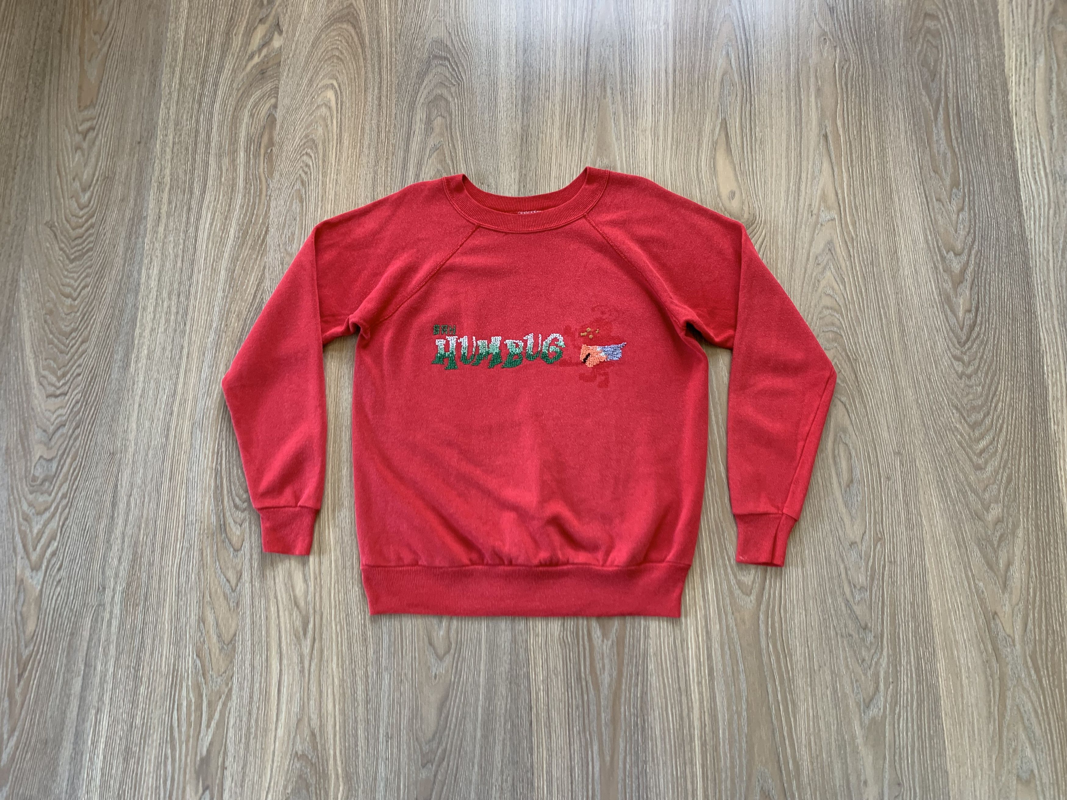 Hanes × Vintage Hanes Vintage Bah Humbug Embroidered Crewneck Sweatshirt Size US L / EU 52-54 / 3 - 1 Thumbnail