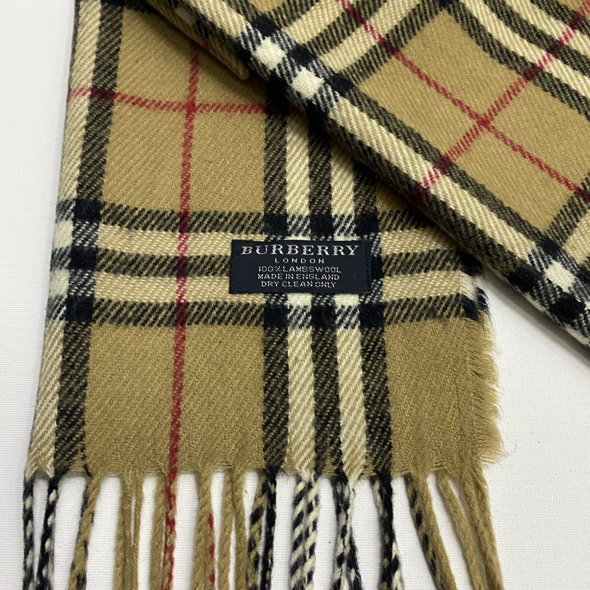 Burberry BURBERRYS SCARF MUFFLER BUR036 Size ONE SIZE - 5 Thumbnail