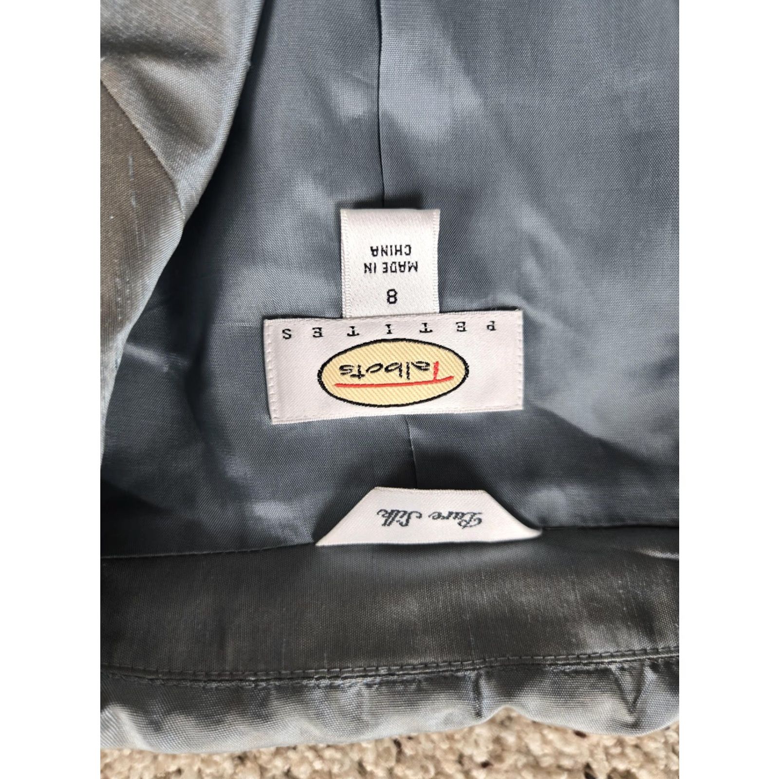 Talbots VINTAGE Talbots Blazer Jacket Womens 8 Petites 100% Silk One Button Slim Tailored Silver Notch Single-Breasted Pant Suit Ladies? Size M / US 6-8 / IT 42-44 - 4 Thumbnail