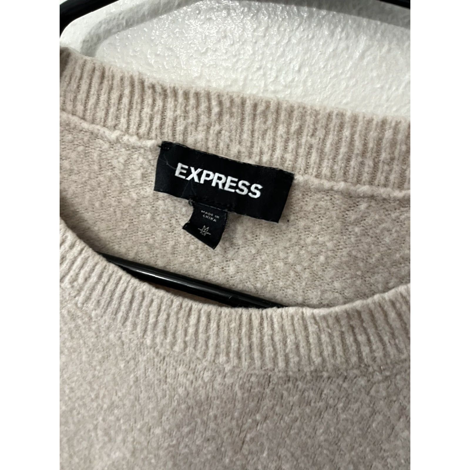 Express Express Women's Medium Beige Fleece Solid Crew Neck Knit Sweater Womens Size M / US 6-8 / IT 42-44 - 2 Thumbnail