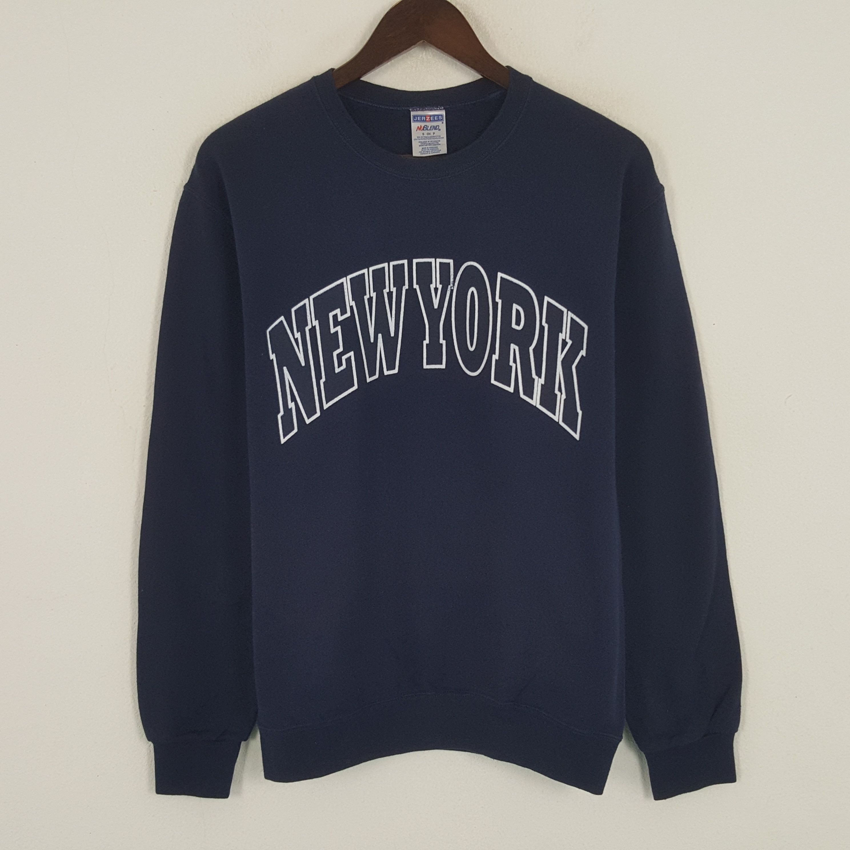 Vintage Vintage New York Spell Out Sweatshirt Size US S / EU 44-46 / 1 - 1 Thumbnail