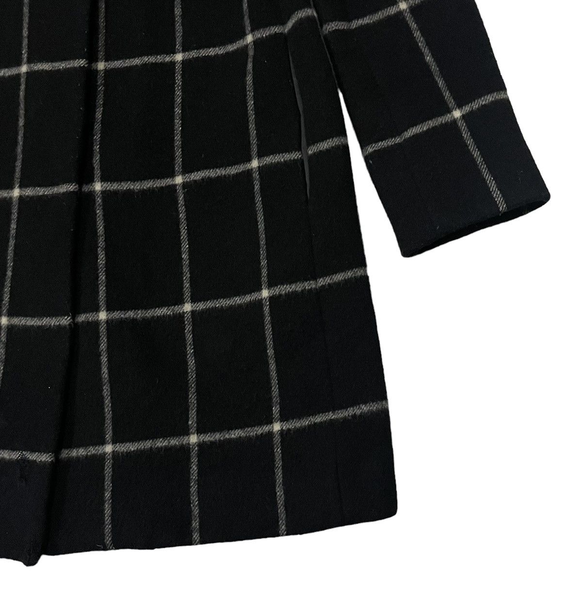 Lanvin Vintage Lanvin Collection Wool Tartan Long Jacket Size M / US 6-8 / IT 42-44 - 3 Thumbnail