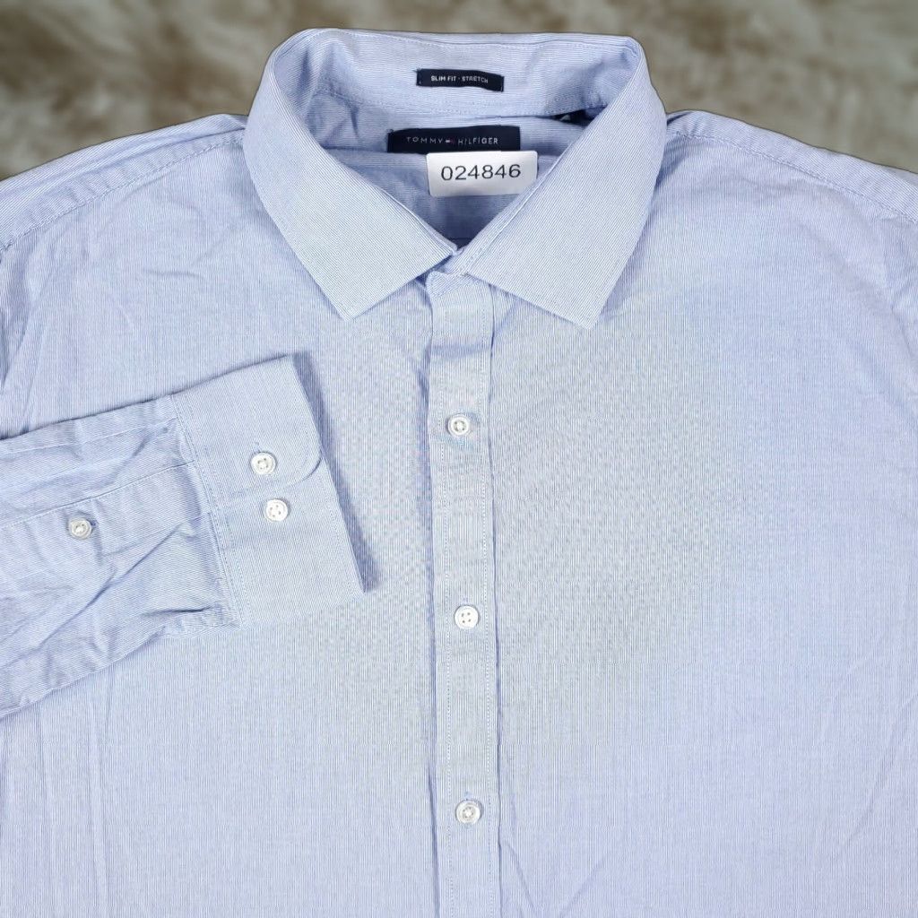 Tommy Hilfiger Tommy Hilfiger Shirt Mens XL Blue Button-Up Long Sleeve Cotton Collared Logo Pockets Regular Fit Size US XL / EU 56 / 4 - 1 Thumbnail