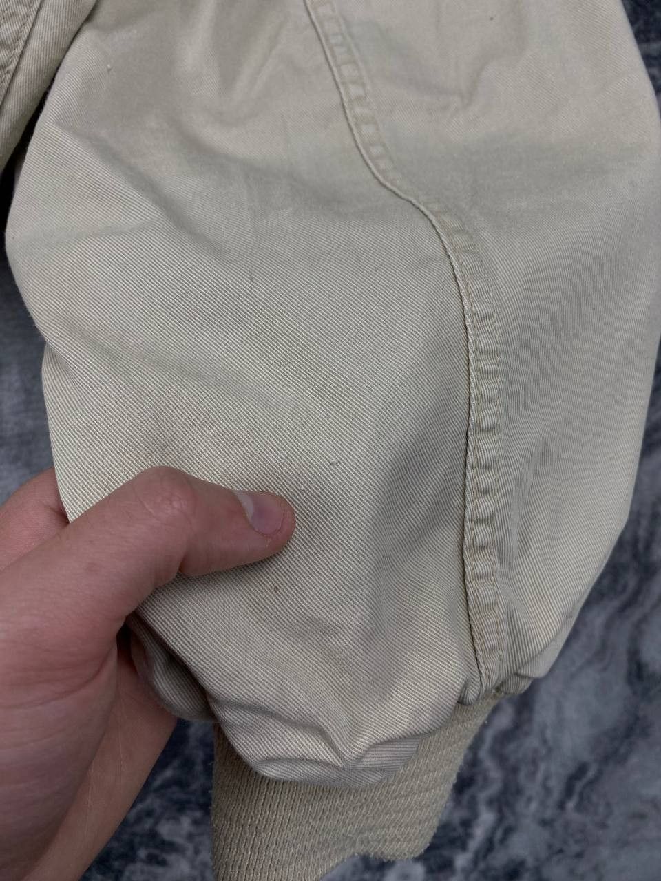 Avirex Vintage Avirex Bomber Jacket Made In Japan Men Size M Beige Size US M / EU 48-50 / 2 - 22 Thumbnail