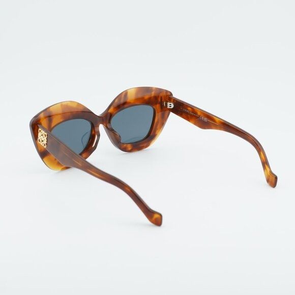 Loewe Loewe LW40127F 53V Sunglasses Shiny Havana Cat Eye Frame Size ONE SIZE - 4 Thumbnail