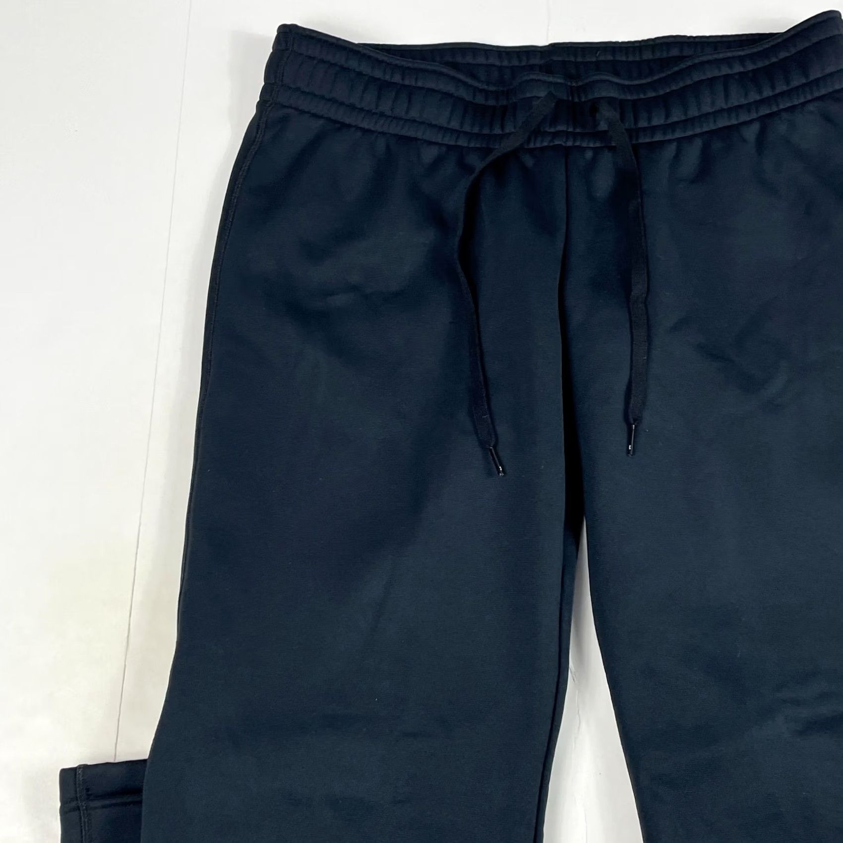 Under Armour Under Armour Sweatpants Men Medium Black ColdGear Baggy Fleece Lined Workout Gym Size US 33 - 2 Thumbnail
