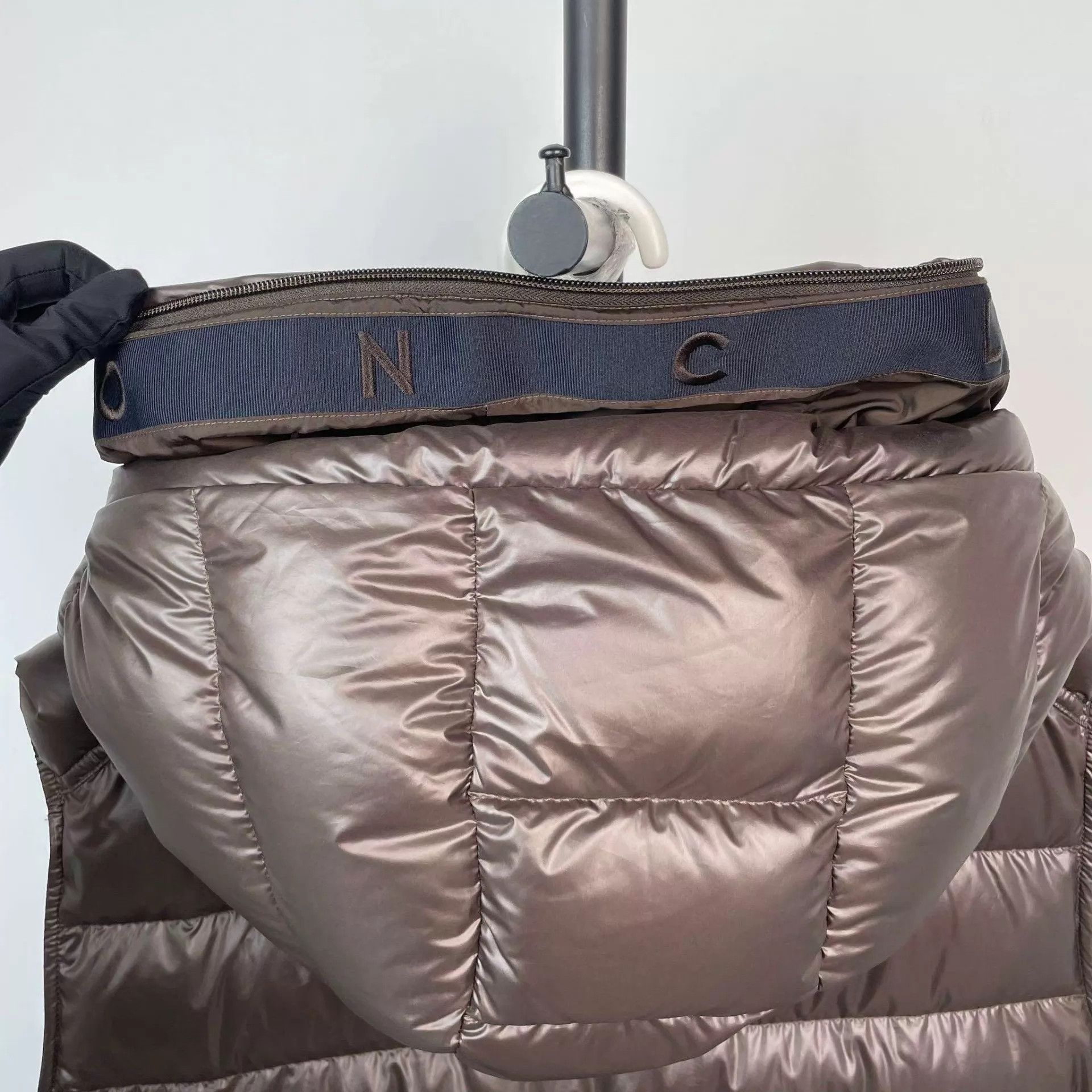 Moncler Moncler down jacket 5 Size XXL / US 16-18 / IT 52-54 - 8 Thumbnail