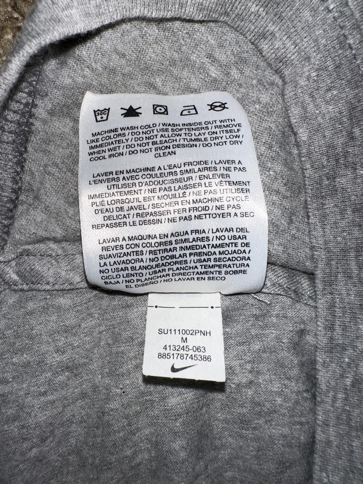 Nike Rare Nike Men’s 6.0 Crossed Wheat Stalks Emblem Grey/Light Blue T-Shirt Vintage Size US M / EU 48-50 / 2 - 7 Thumbnail
